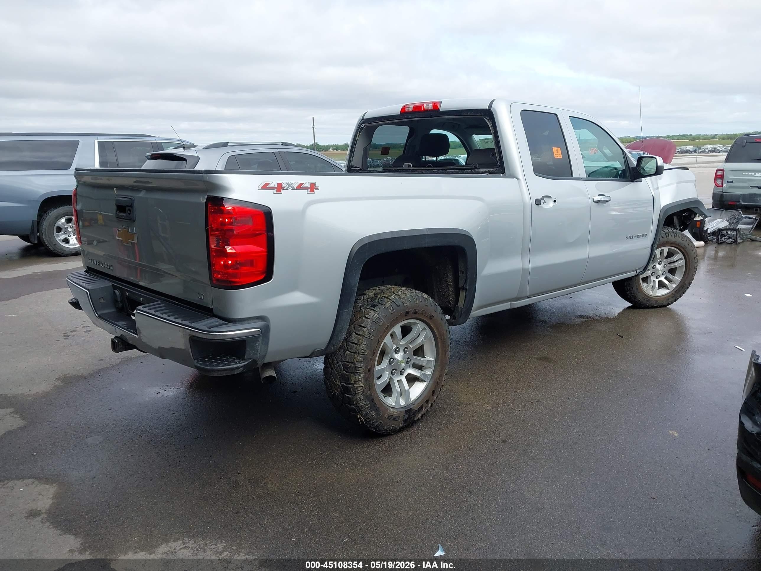 2014 Chevrolet Silverado 1500 1lt Silver vin: 1GCVKREC9EZ232039