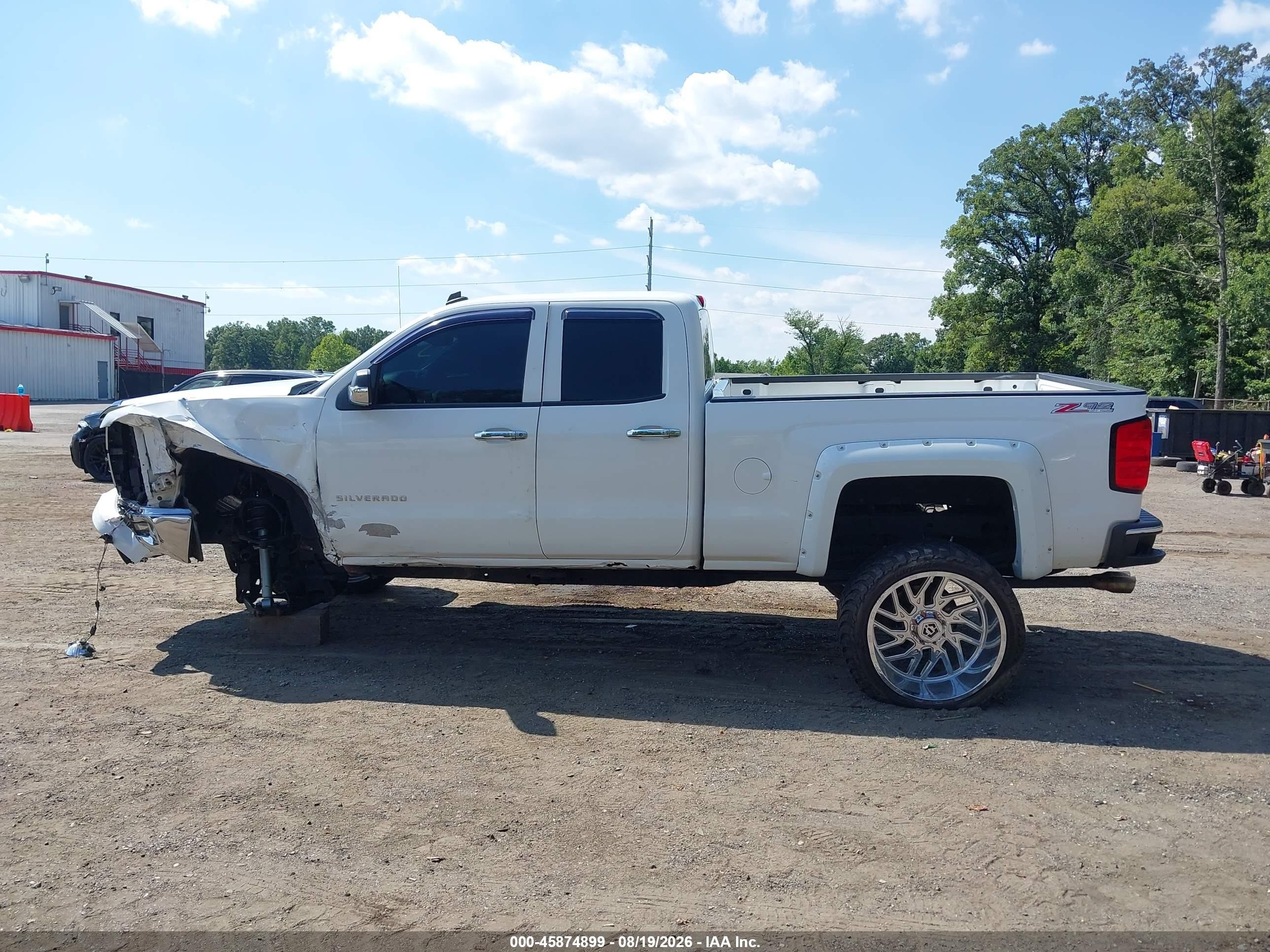 2014 Chevrolet Silverado 1500 Lt White vin: 1GCVKREC9EZ298252