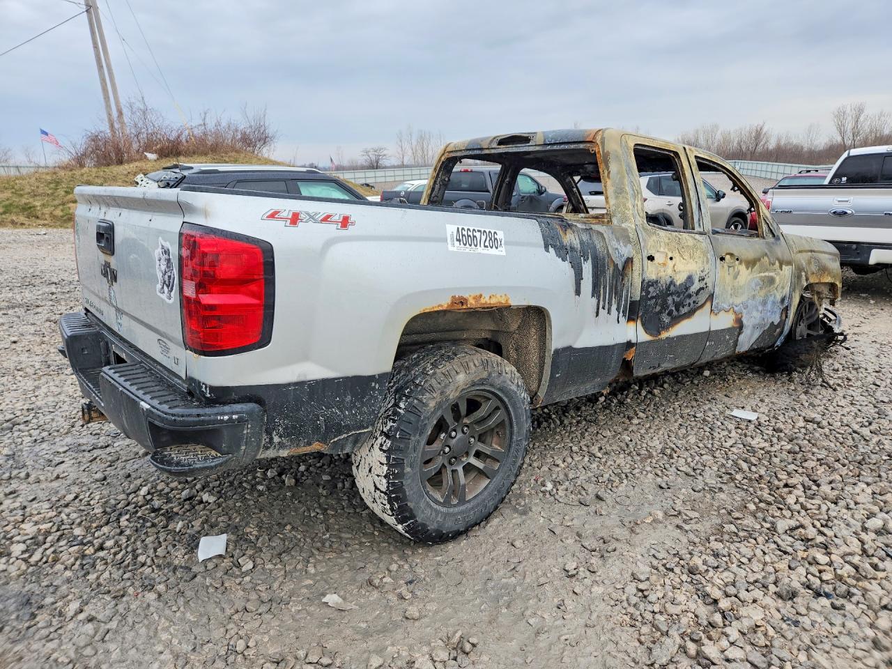 2014 Chevrolet Silverado K1500 Lt Silver vin: 1GCVKREC9EZ404960