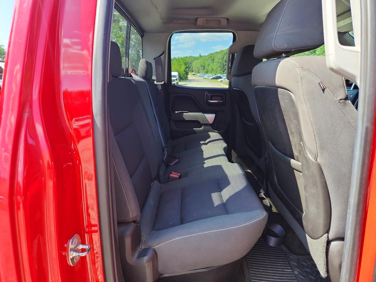2015 Chevrolet Silverado K1500 Lt Red vin: 1GCVKREC9FZ188450