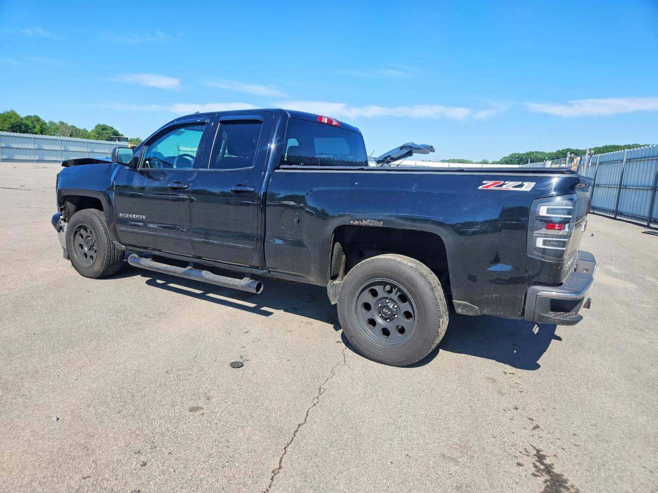 2015 Chevrolet Silverado K1500 Lt Black vin: 1GCVKREC9FZ230809