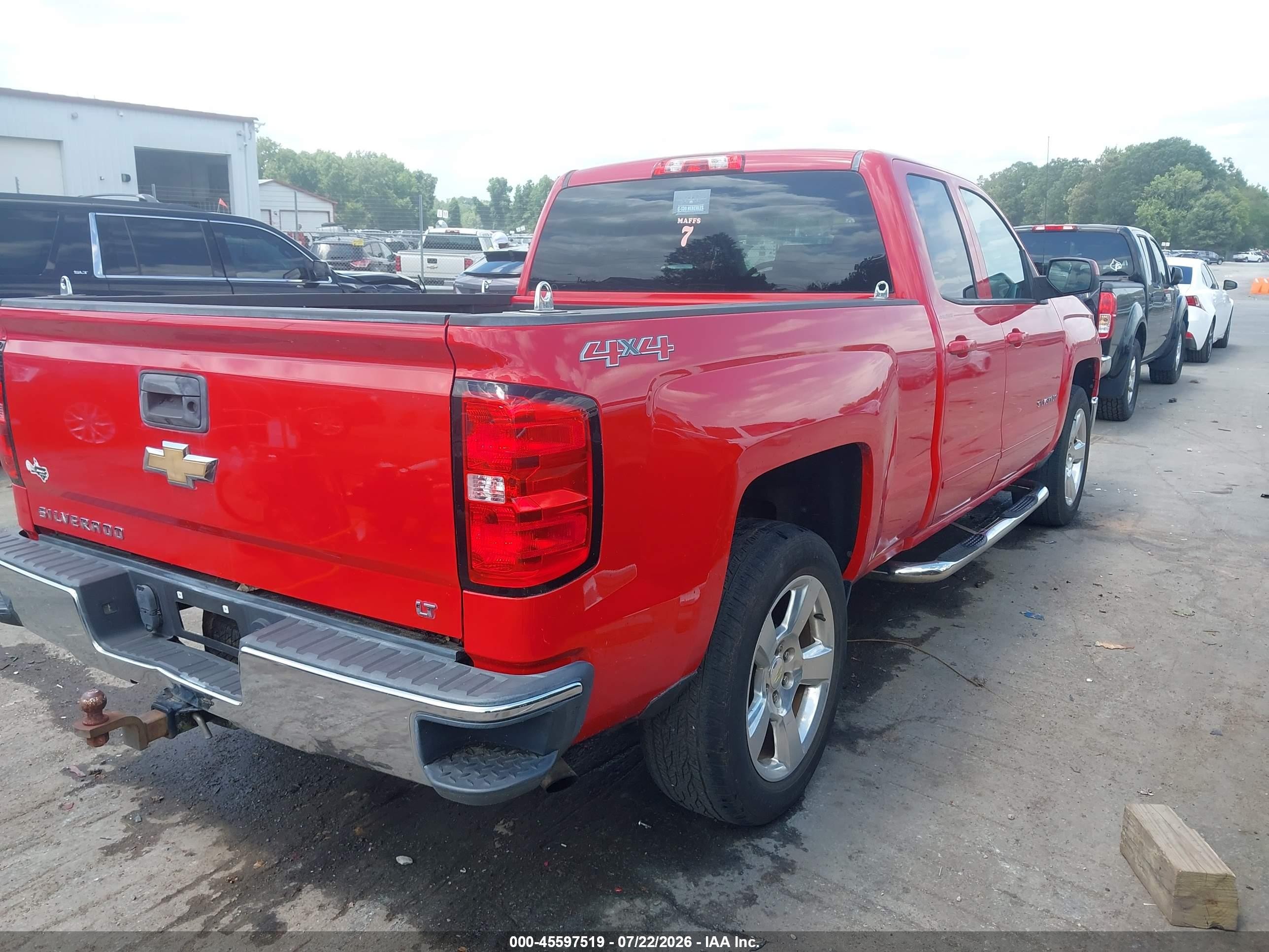 2015 Chevrolet Silverado 1500 Lt Red vin: 1GCVKREC9FZ242653