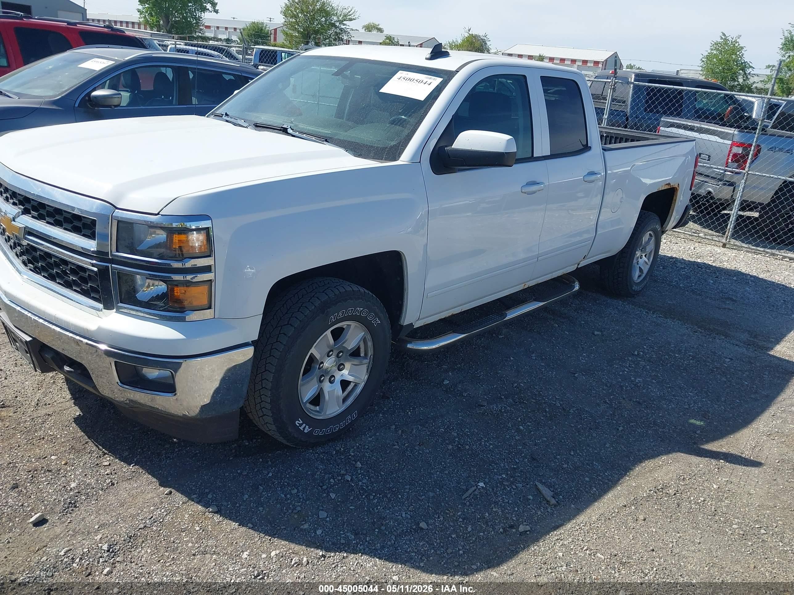 2015 Chevrolet Silverado 1500 1lt Белый vin: 1GCVKREC9FZ444988