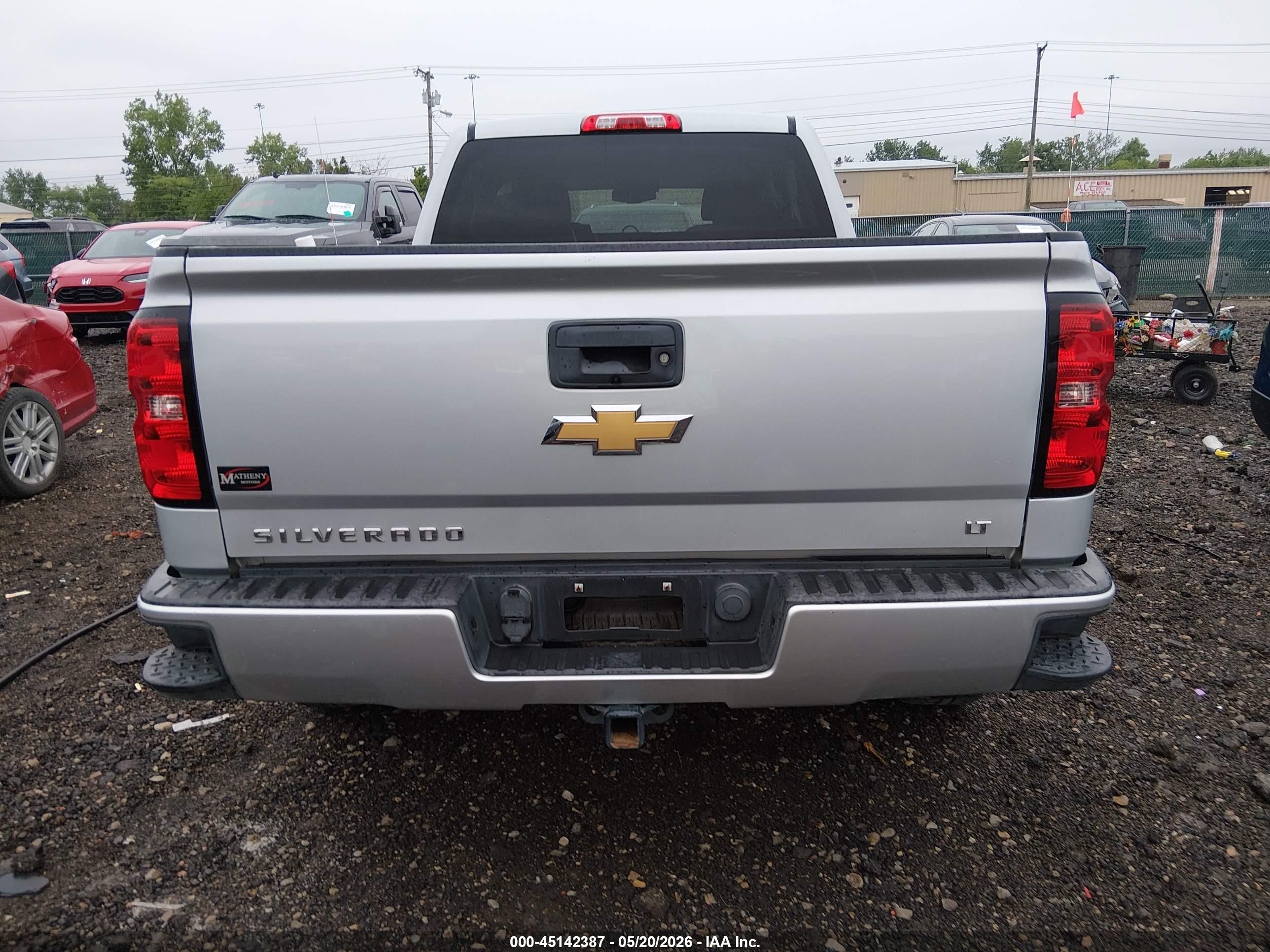 2018 Chevrolet Silverado 1500 2lt Silver vin: 1GCVKREC9JZ361604