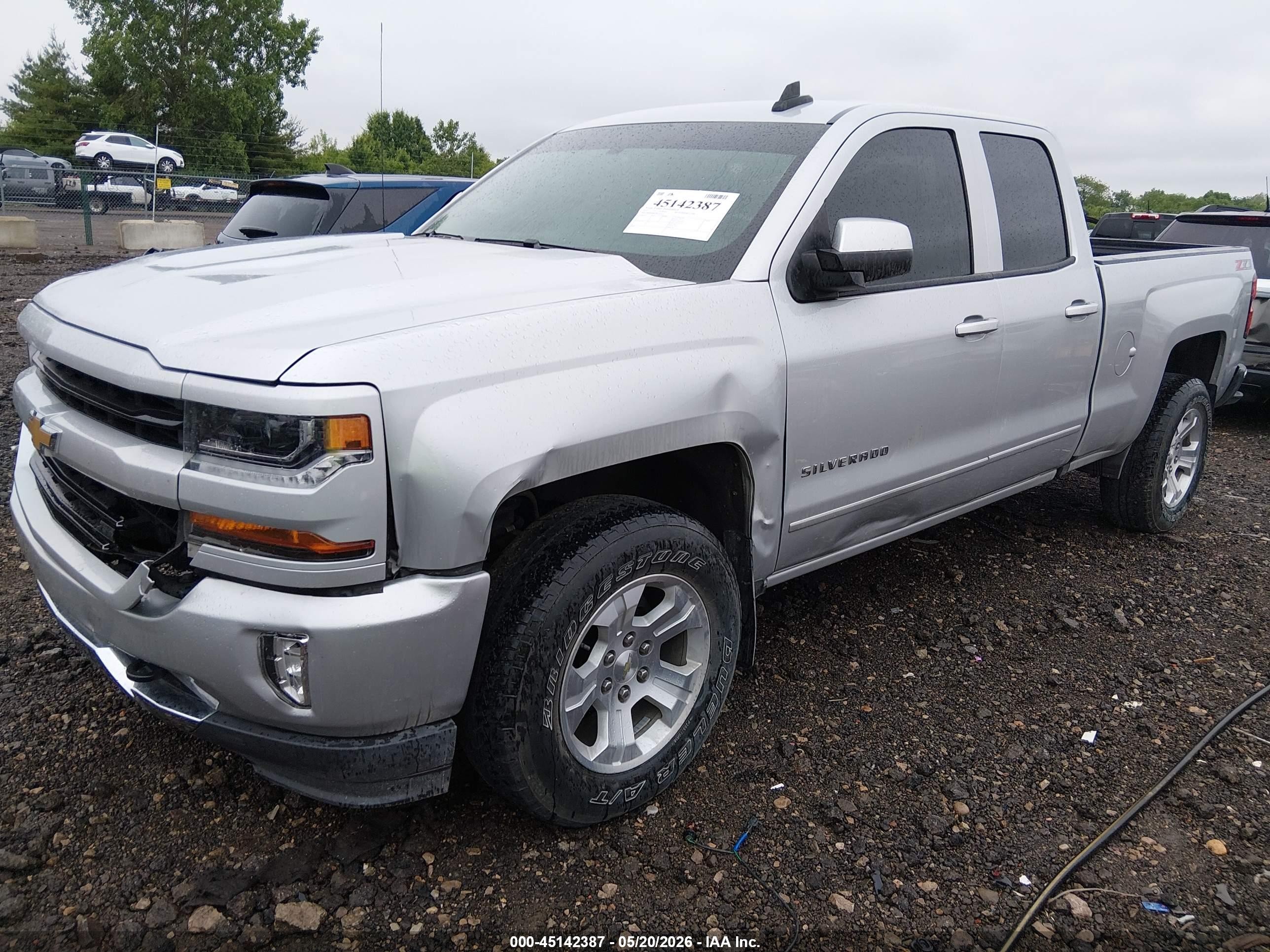 2018 Chevrolet Silverado 1500 2lt Silver vin: 1GCVKREC9JZ361604