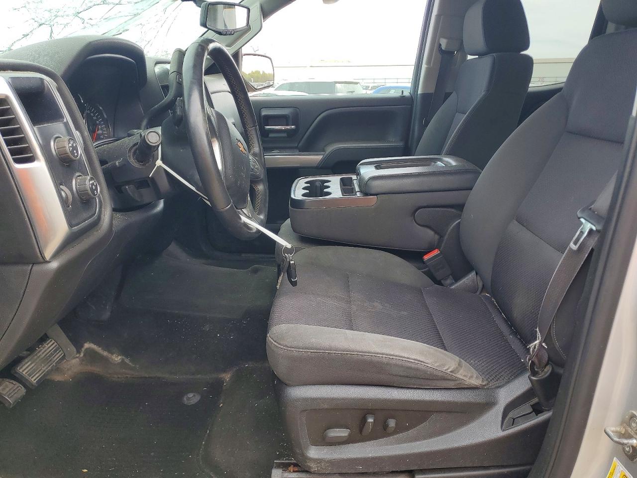 2014 Chevrolet Silverado K1500 Lt Silver vin: 1GCVKRECXEZ111195