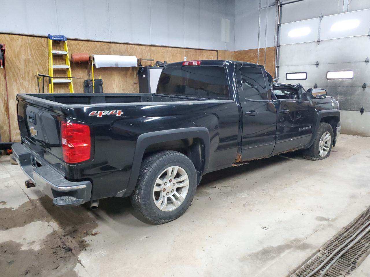 2015 Chevrolet Silverado K1500 Lt Черный vin: 1GCVKRECXFZ153464