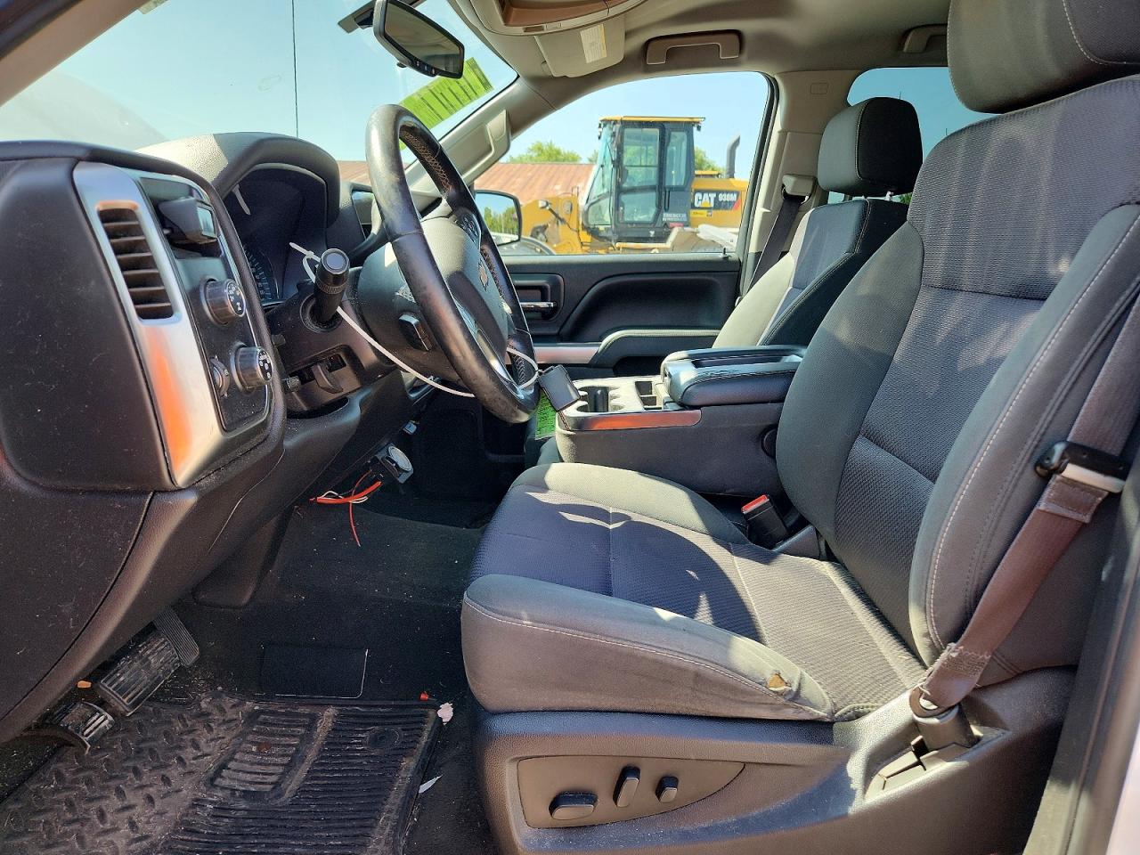 2015 Chevrolet Silverado K1500 Lt Белый vin: 1GCVKRECXFZ344348