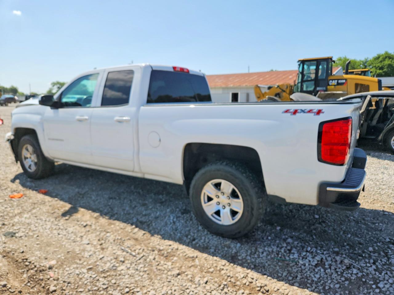2015 Chevrolet Silverado K1500 Lt Белый vin: 1GCVKRECXFZ344348
