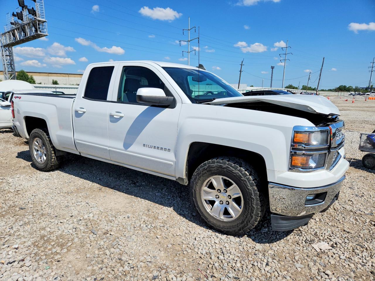 2015 Chevrolet Silverado K1500 Lt Белый vin: 1GCVKRECXFZ344348