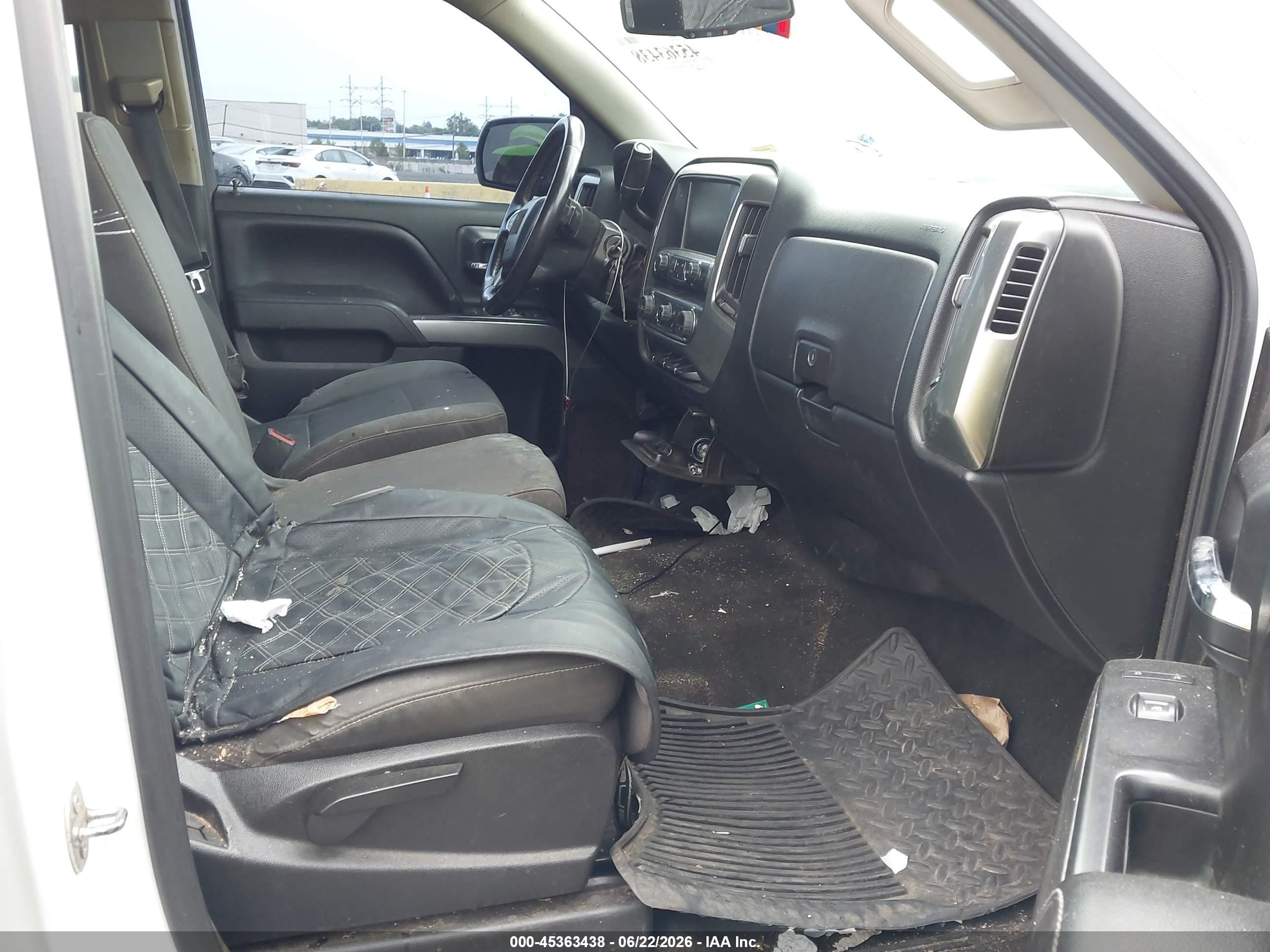 2015 Chevrolet Silverado 1500 Lt White vin: 1GCVKRECXFZ398443