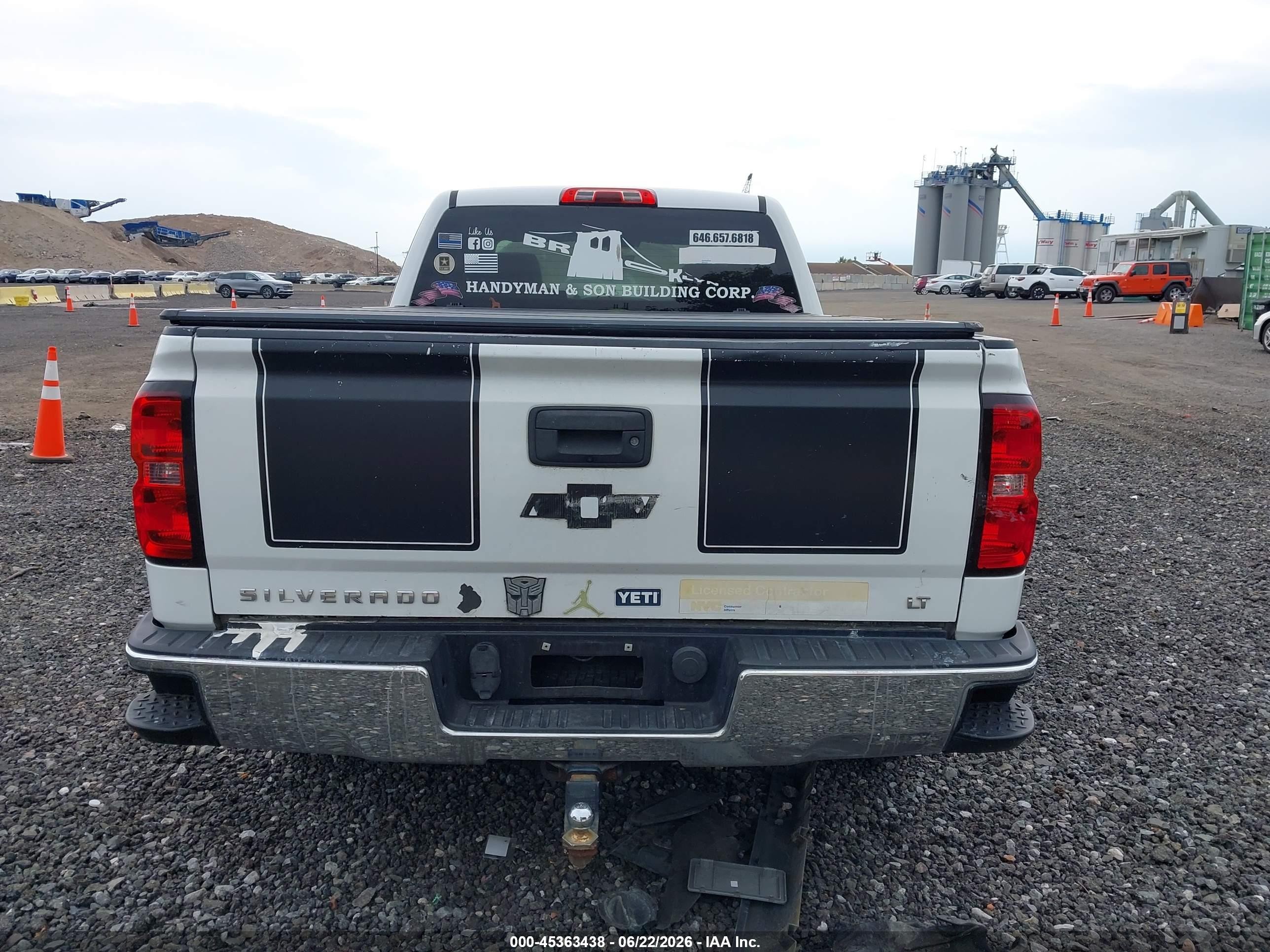 2015 Chevrolet Silverado 1500 Lt White vin: 1GCVKRECXFZ398443