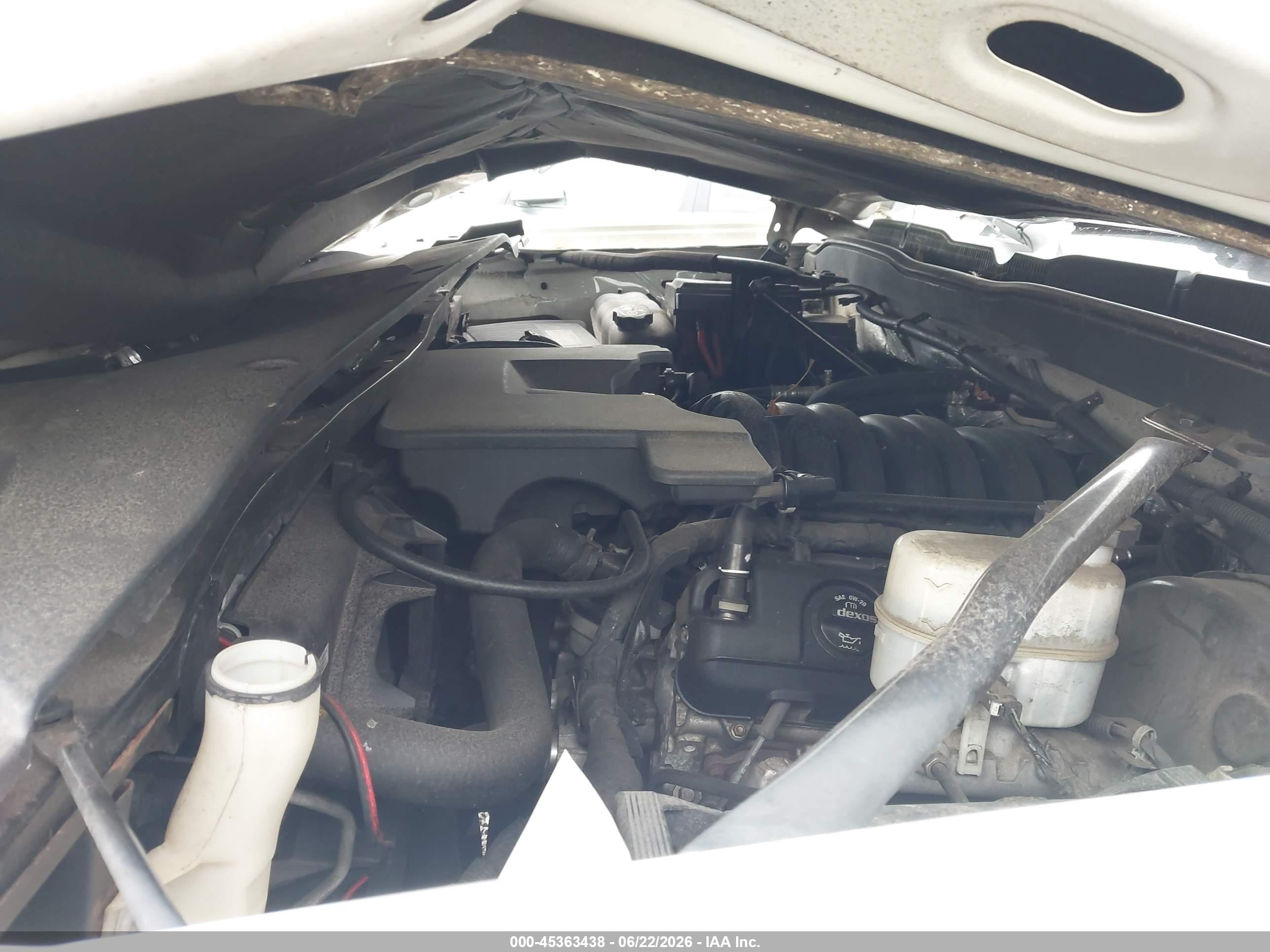 2015 Chevrolet Silverado 1500 Lt White vin: 1GCVKRECXFZ398443