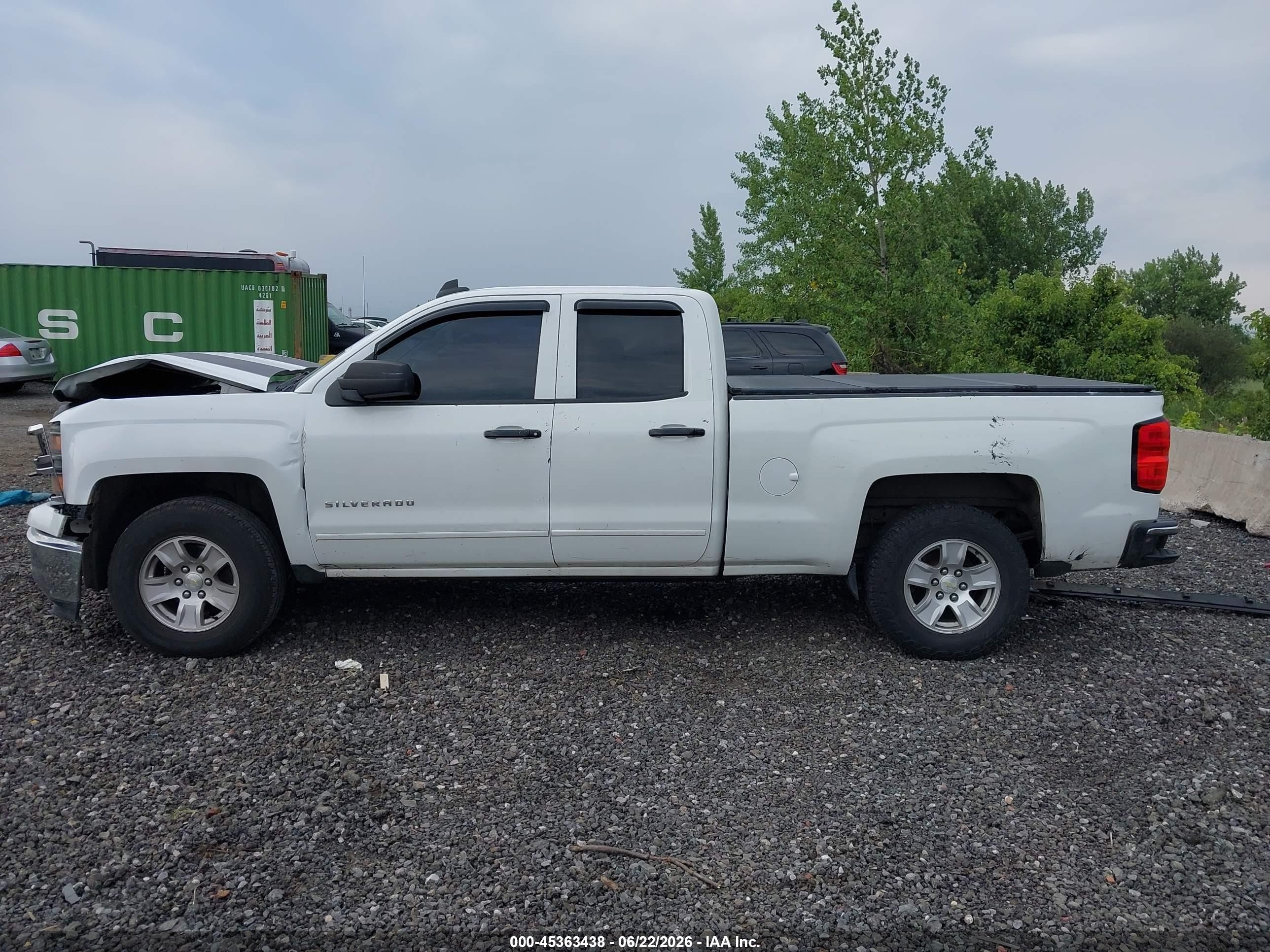 2015 Chevrolet Silverado 1500 Lt White vin: 1GCVKRECXFZ398443