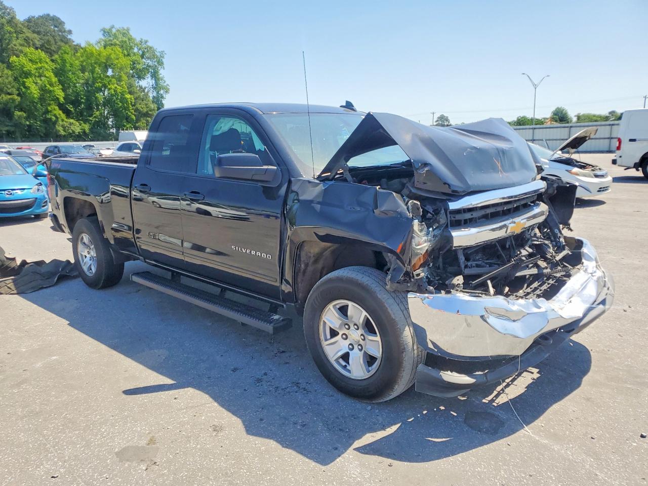 2018 Chevrolet Silverado K1500 Lt Black vin: 1GCVKRECXJZ173951