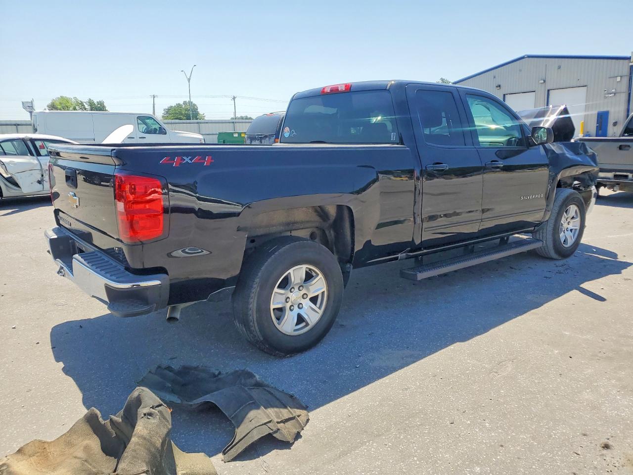 2018 Chevrolet Silverado K1500 Lt Black vin: 1GCVKRECXJZ173951