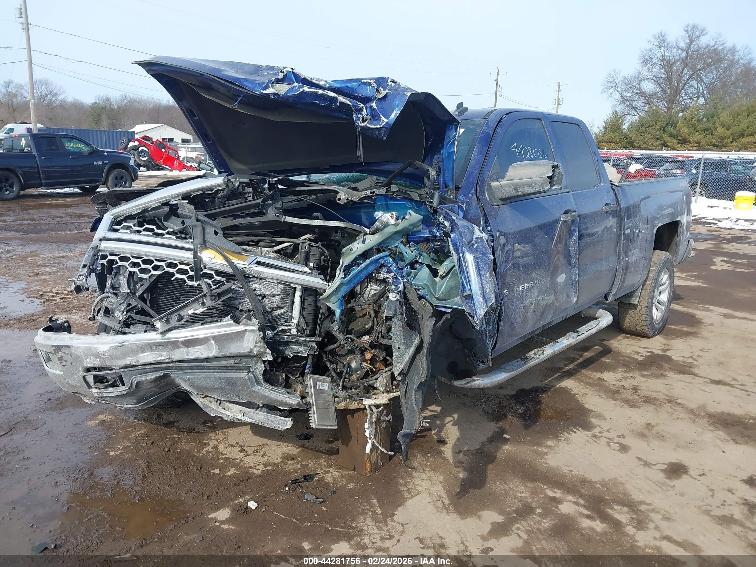 2014 Chevrolet Silverado 1500 1lt Blue vin: 1GCVKREH0EZ252594