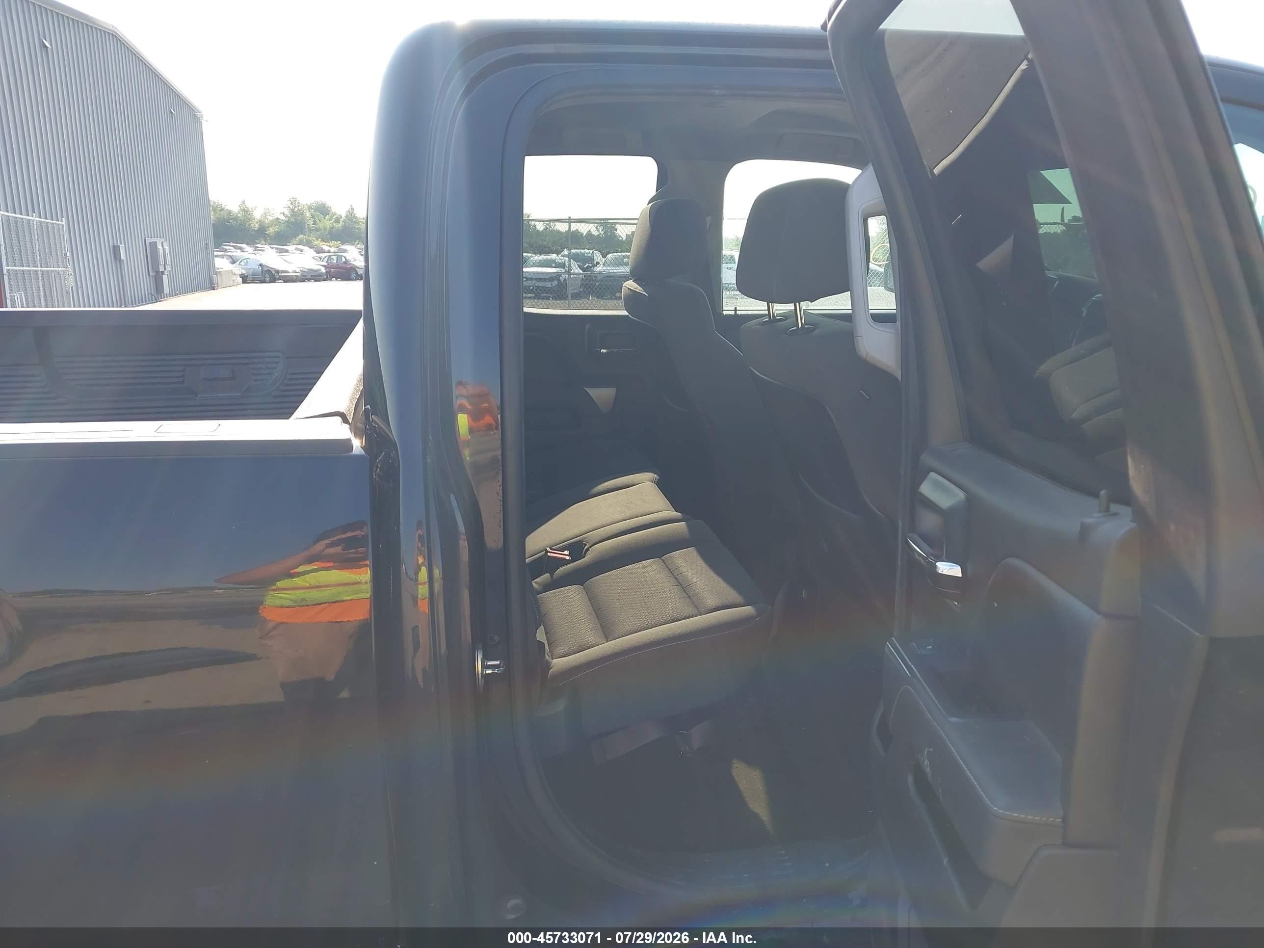 2015 Chevrolet Silverado 1500 Lt Black vin: 1GCVKREH0FZ225672