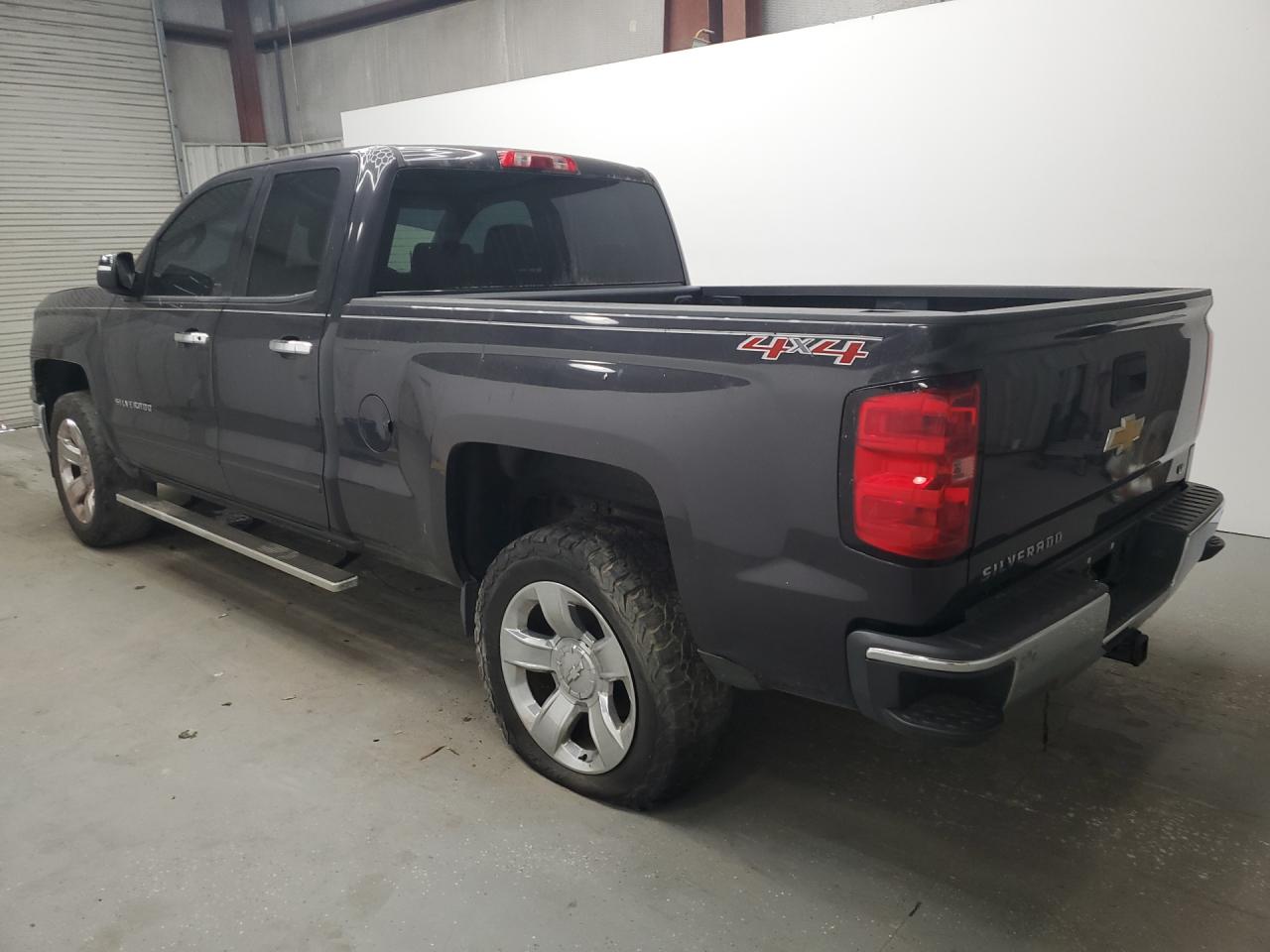 2015 Chevrolet Silverado K1500 Lt Gray vin: 1GCVKREH1FZ406943 Damage: Left Bed Side, Chipped, 4