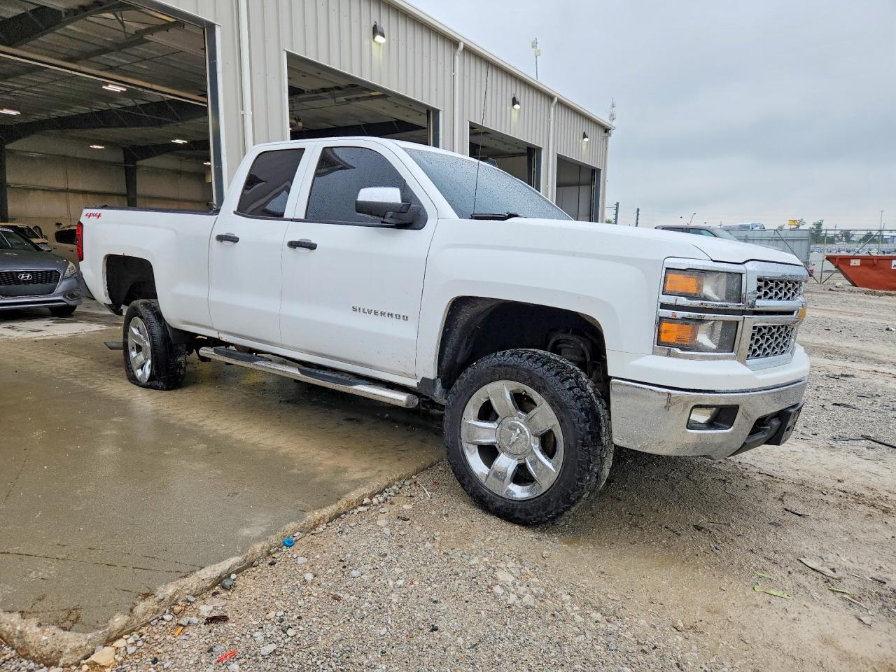 2014 Chevrolet Silverado K1500 Lt White vin: 1GCVKREH2EZ114314