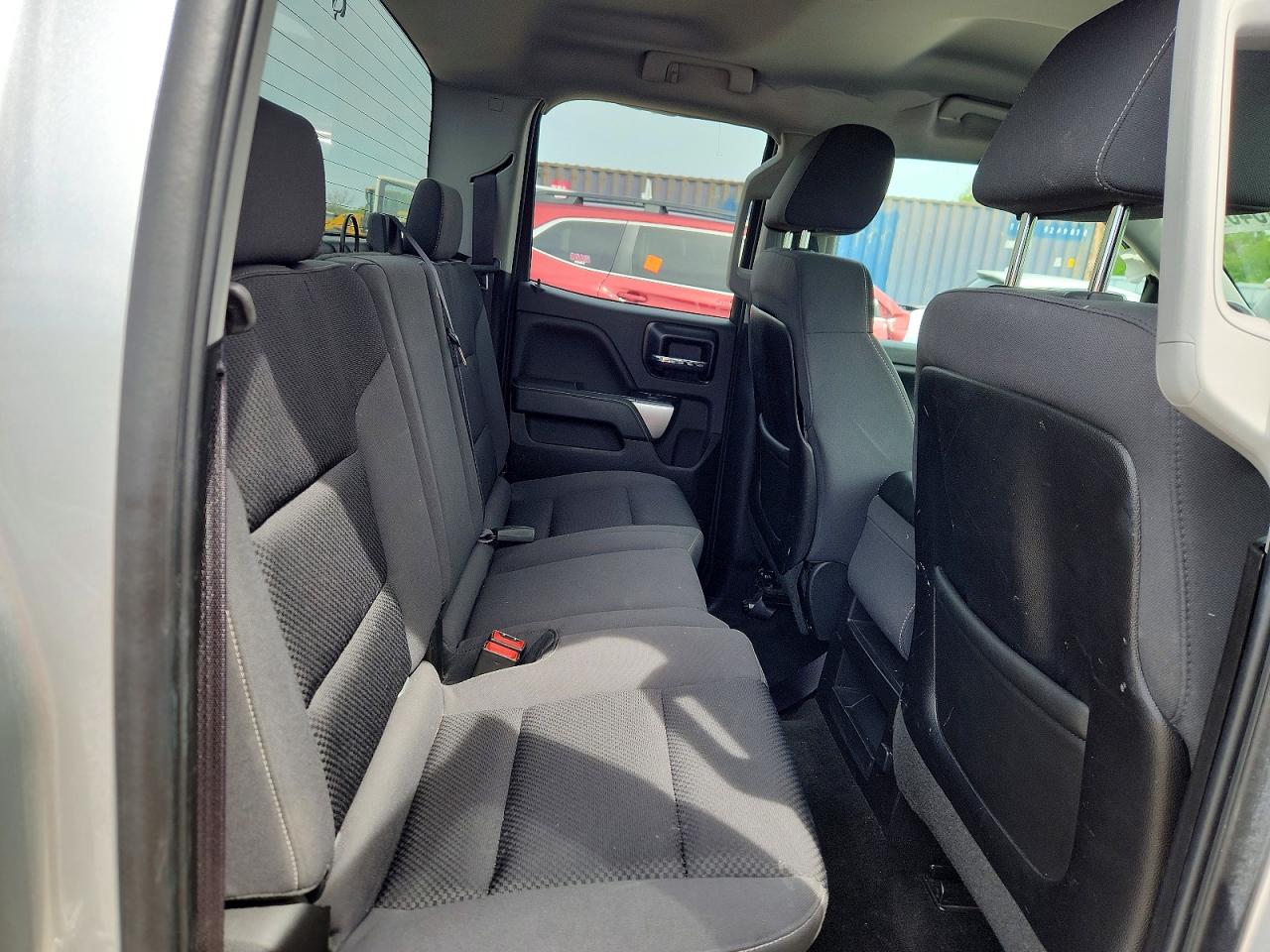 2014 Chevrolet Silverado K1500 Lt Silver vin: 1GCVKREH2EZ151752