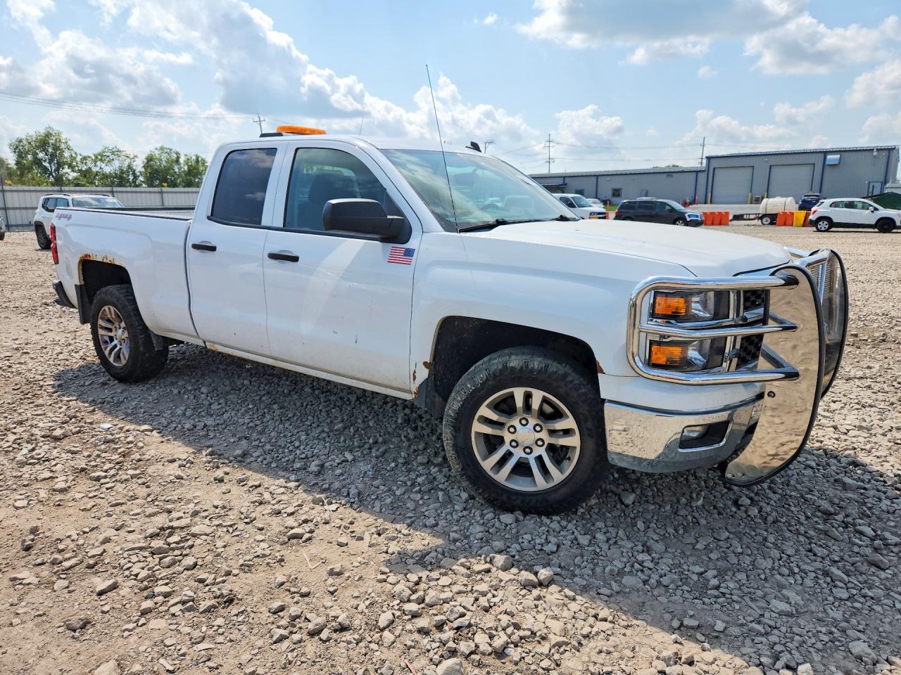 2014 Chevrolet Silverado K1500 Lt White vin: 1GCVKREH2EZ188378