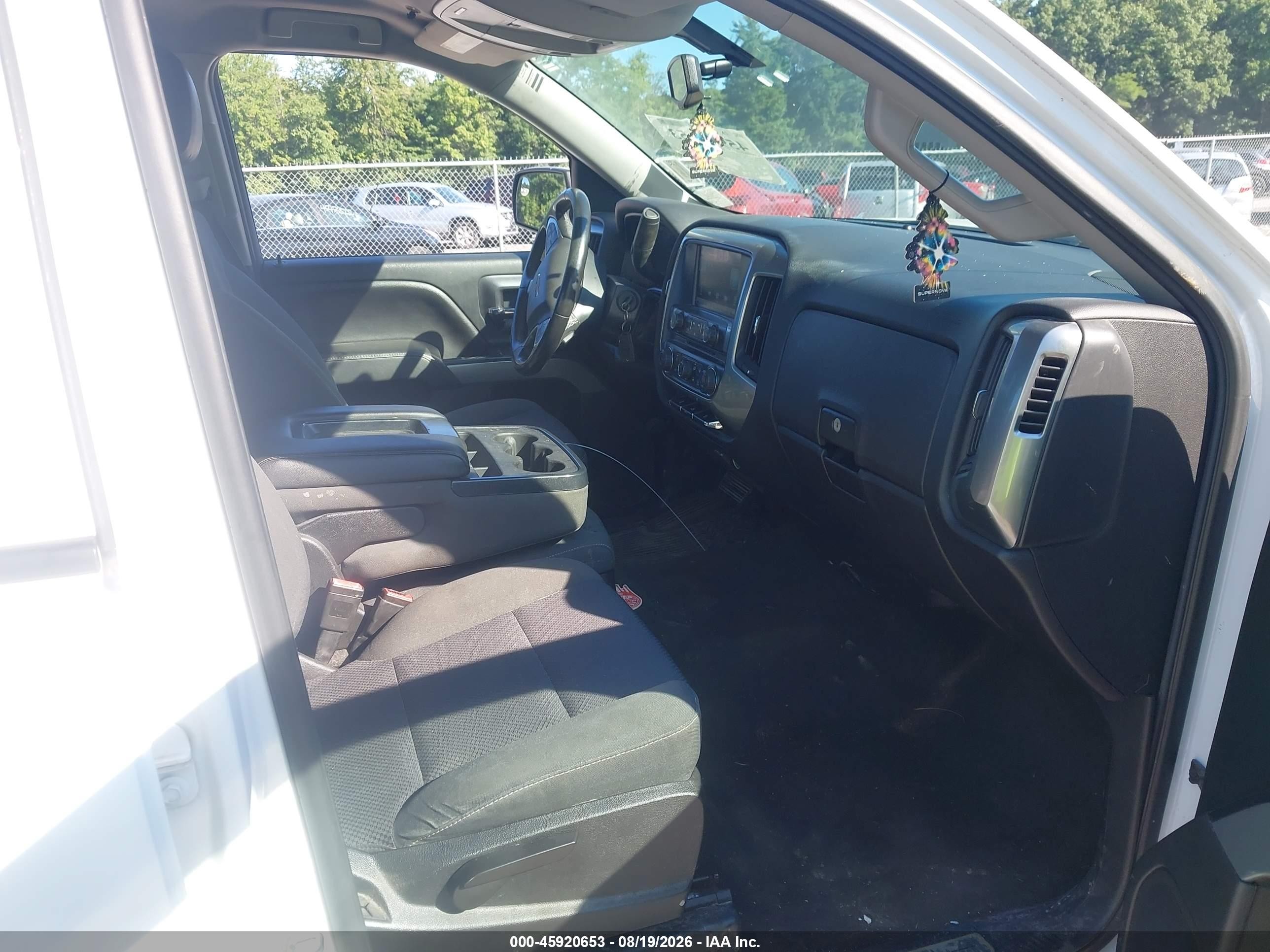 2015 Chevrolet Silverado 1500 Lt White vin: 1GCVKREH3FZ407687