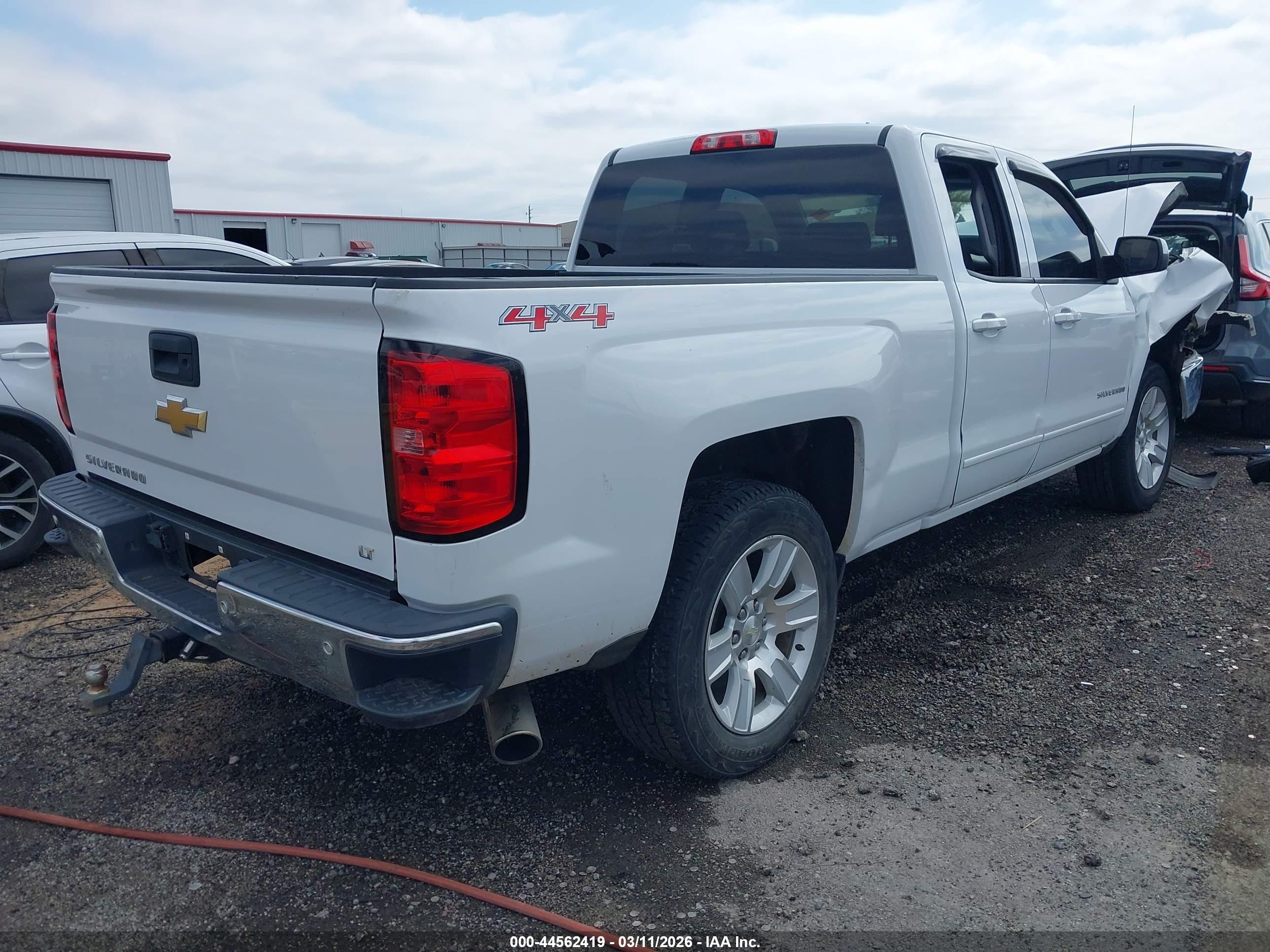 2015 Chevrolet Silverado 1500 1lt White vin: 1GCVKREH4FZ290038