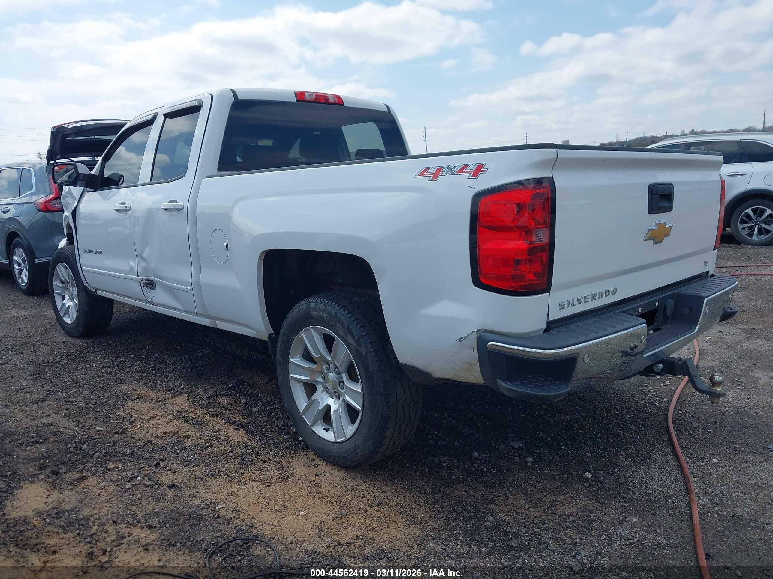 2015 Chevrolet Silverado 1500 1lt White vin: 1GCVKREH4FZ290038