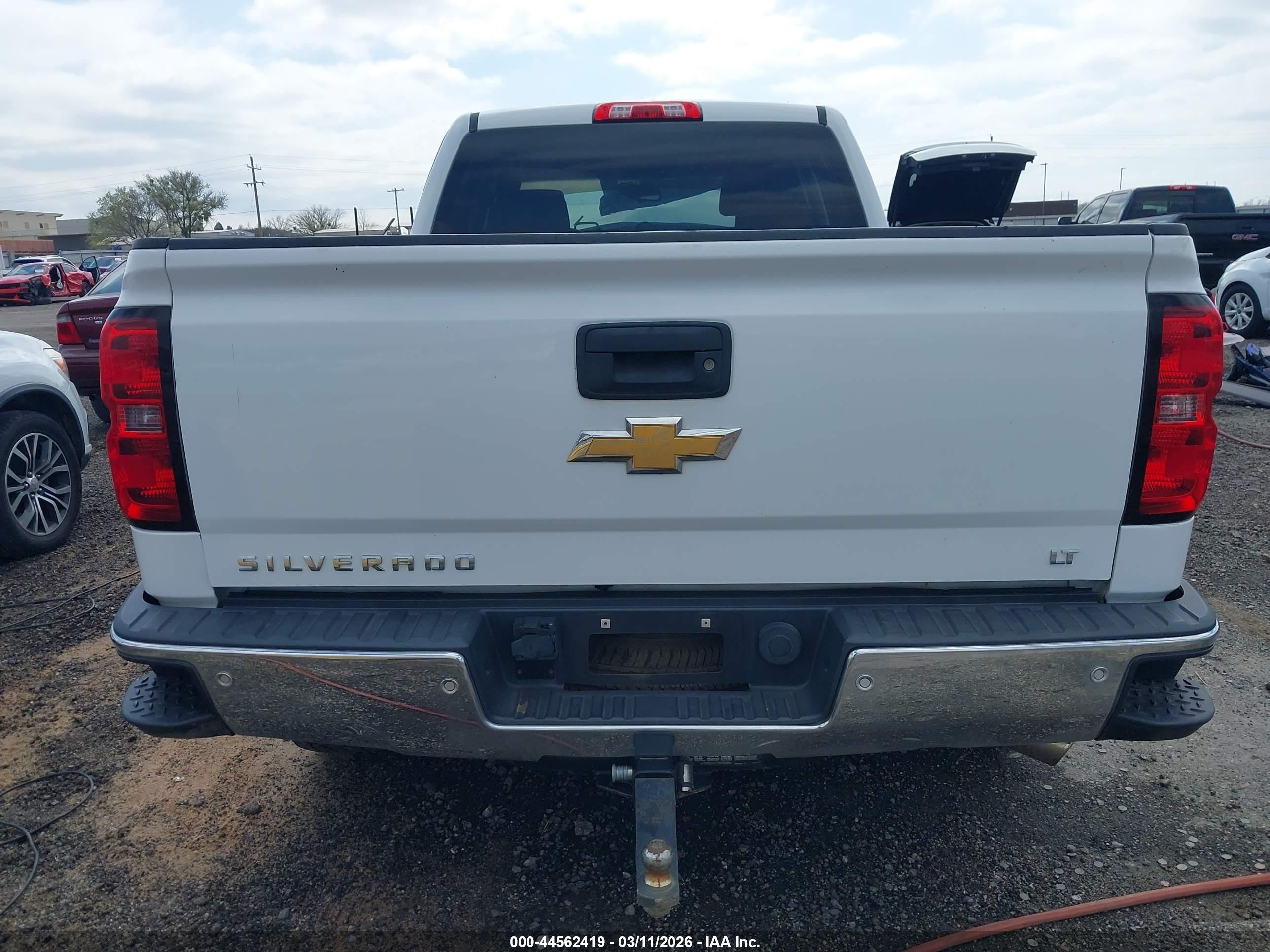 2015 Chevrolet Silverado 1500 1lt White vin: 1GCVKREH4FZ290038