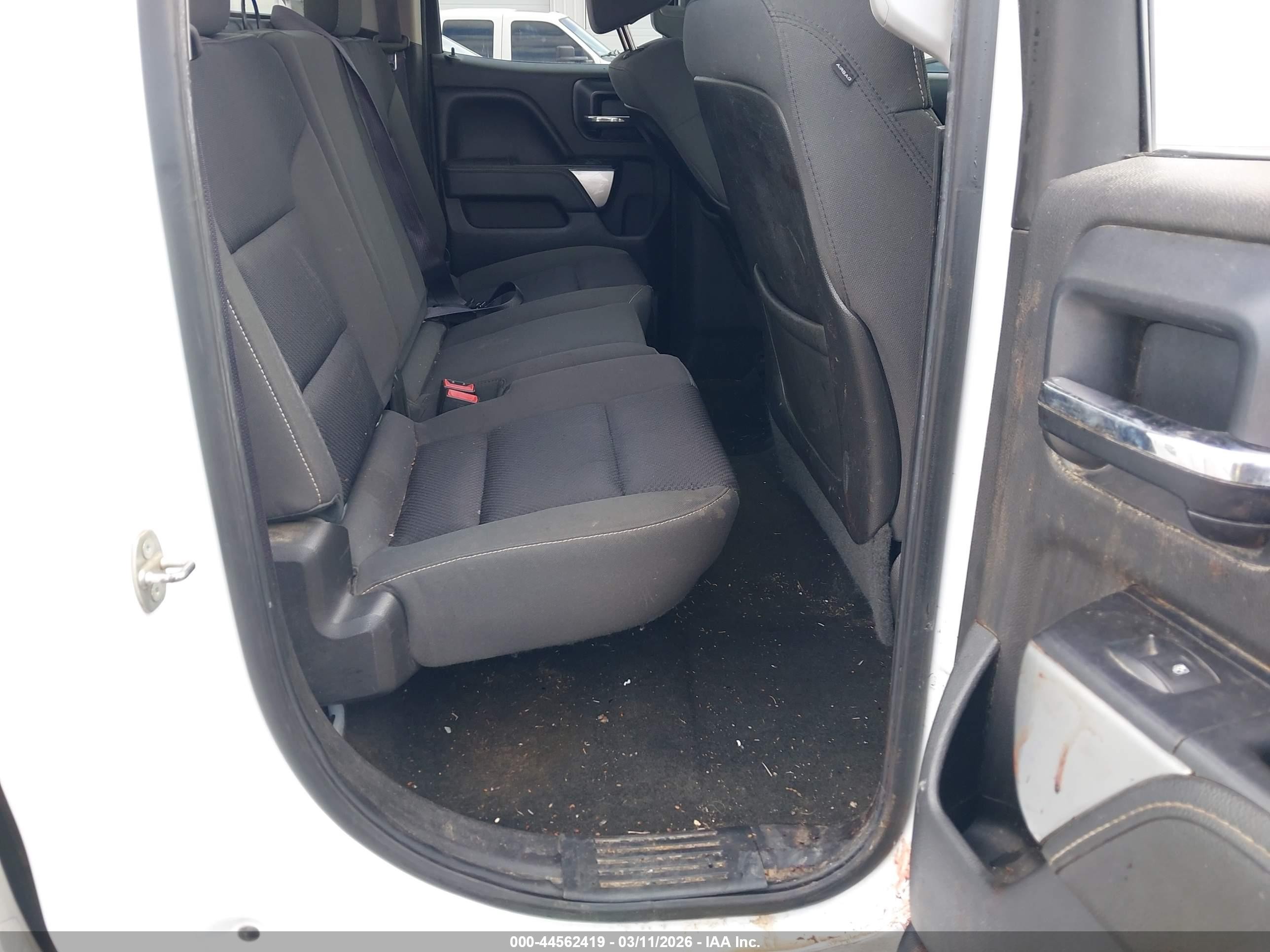 2015 Chevrolet Silverado 1500 1lt White vin: 1GCVKREH4FZ290038