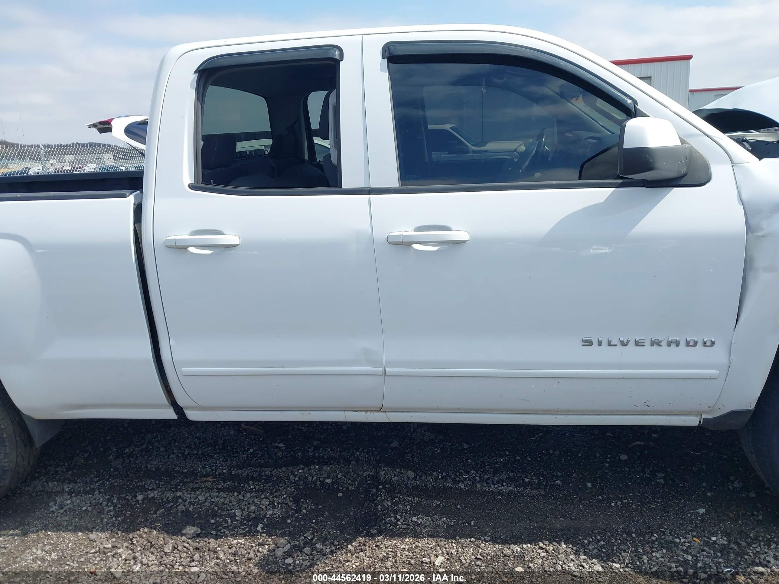2015 Chevrolet Silverado 1500 1lt White vin: 1GCVKREH4FZ290038