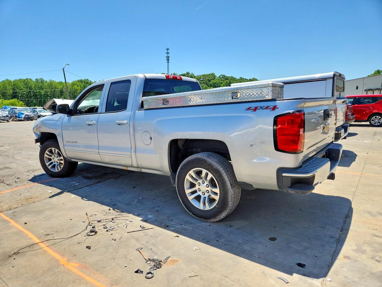 2015 Chevrolet Silverado K1500 Lt Silver vin: 1GCVKREH6FZ409353
