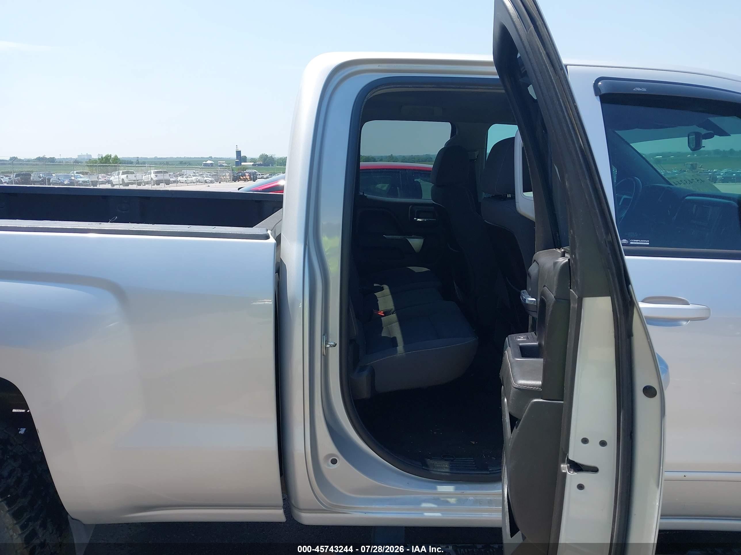 2015 Chevrolet Silverado 1500 Lt Silver vin: 1GCVKREH7FZ270074