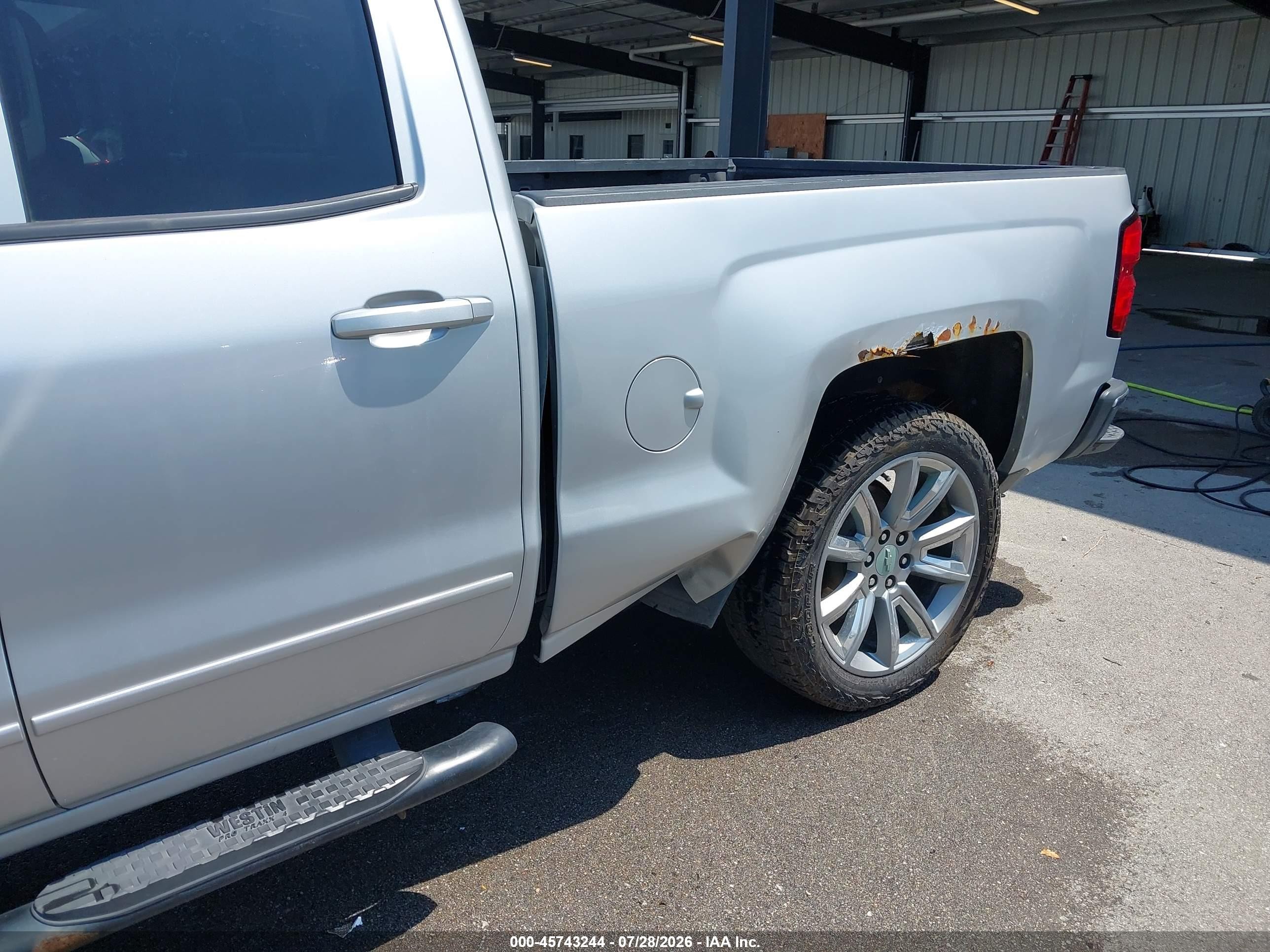 2015 Chevrolet Silverado 1500 Lt Silver vin: 1GCVKREH7FZ270074