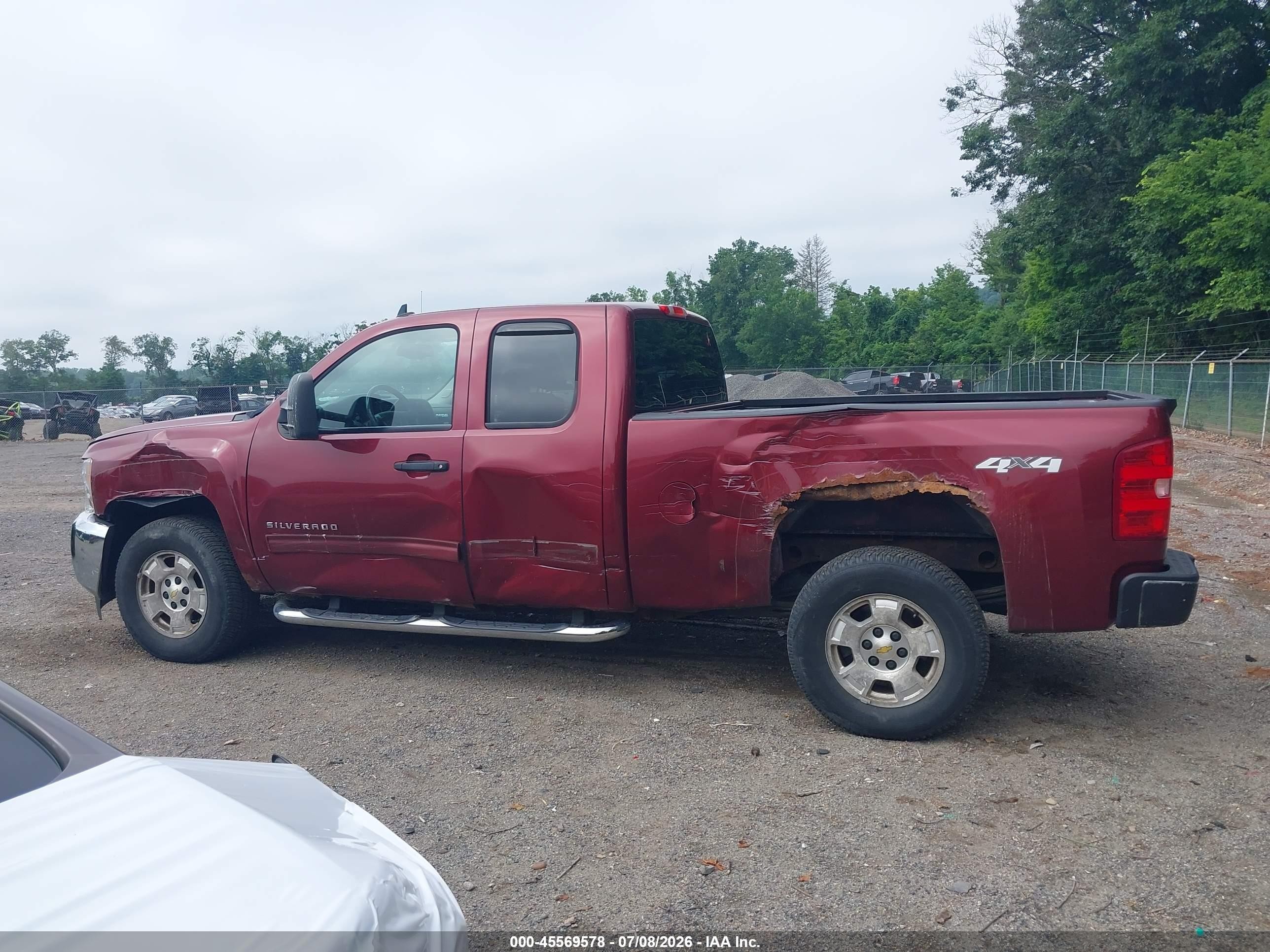 2013 Chevrolet Silverado 1500 Lt Темно-бордовый vin: 1GCVKSE22DZ175616