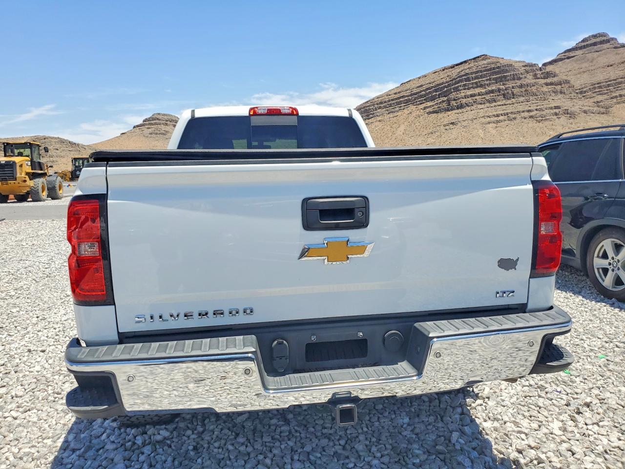 2015 Chevrolet Silverado K1500 Ltz White vin: 1GCVKSEC4FZ188797