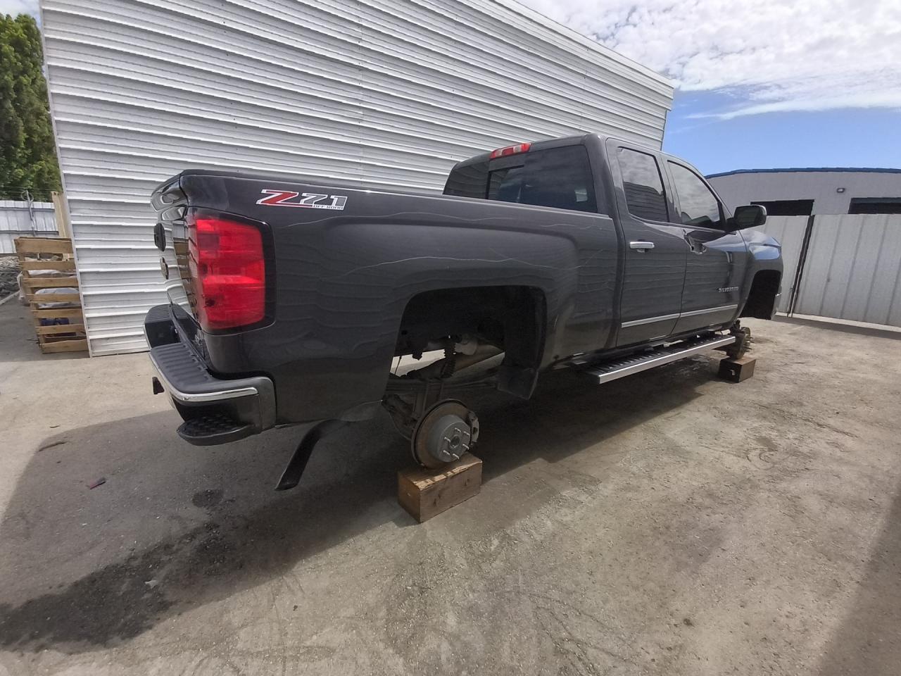 2014 Chevrolet Silverado K1500 Ltz Charcoal vin: 1GCVKSEC7EZ124493 Damage: Right Rear Wheel, Missing, Replacement Required