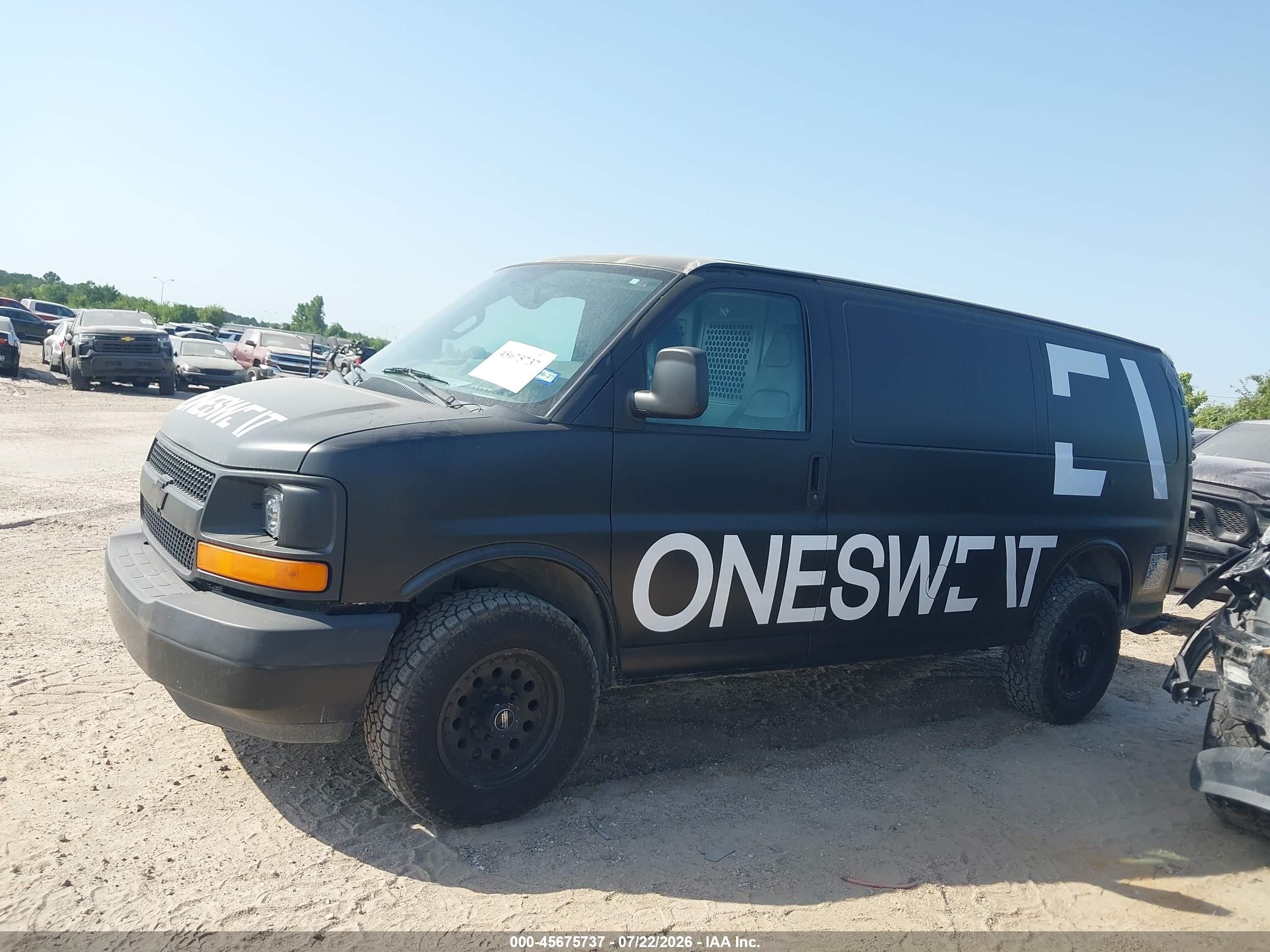 2017 Chevrolet Express 2500 Work Van Черный vin: 1GCWGAFF8H1128631