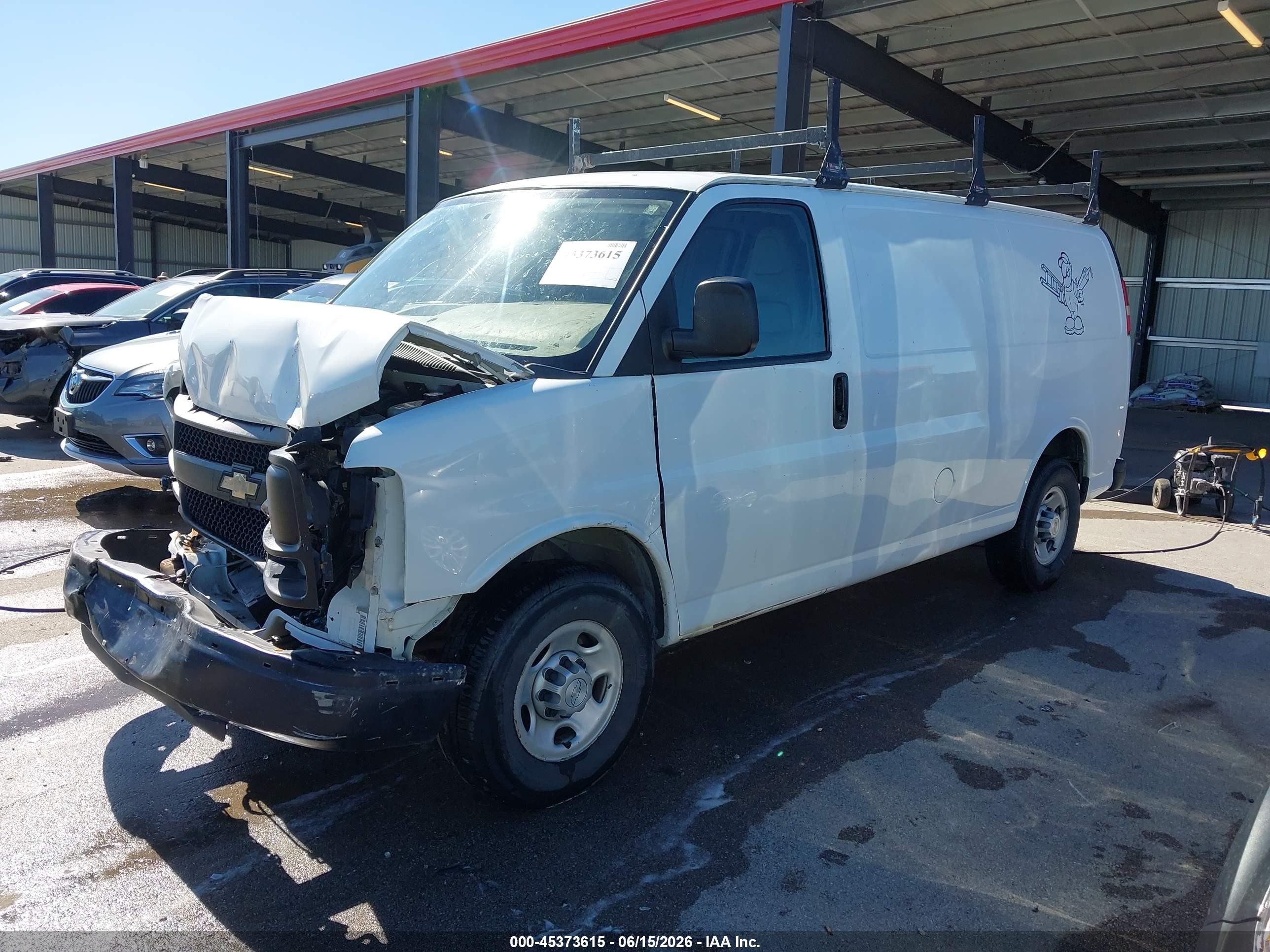 2016 Chevrolet Express 2500 Work Van Белый vin: 1GCWGAFF9G1156808