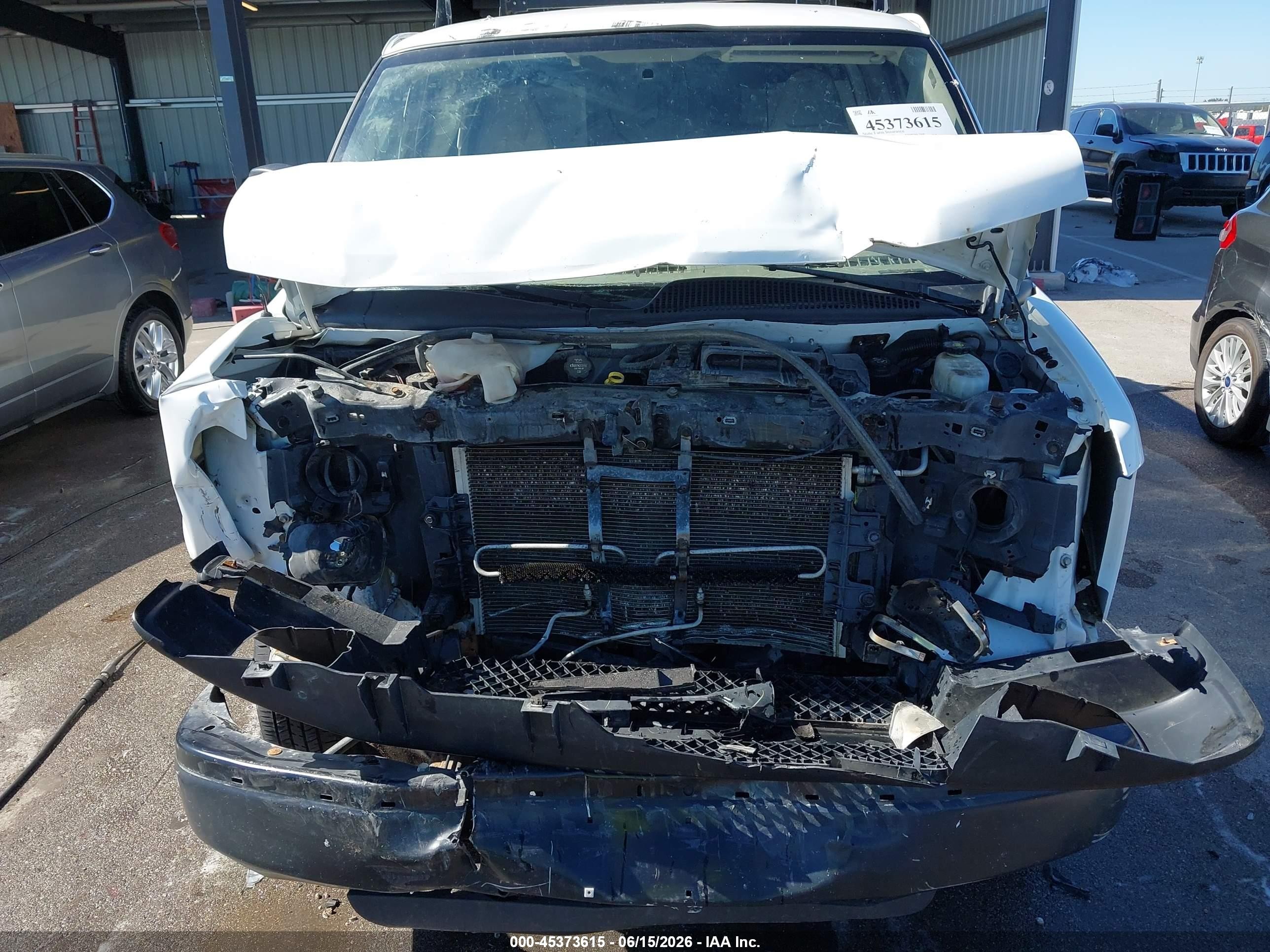 2016 Chevrolet Express 2500 Work Van Белый vin: 1GCWGAFF9G1156808