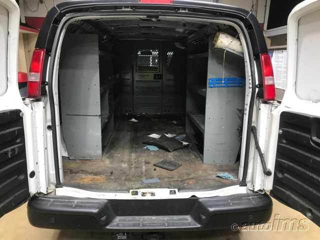 2017 Chevrolet Express Cargo Van Unknown vin: 1GCWGAFF9H1338753