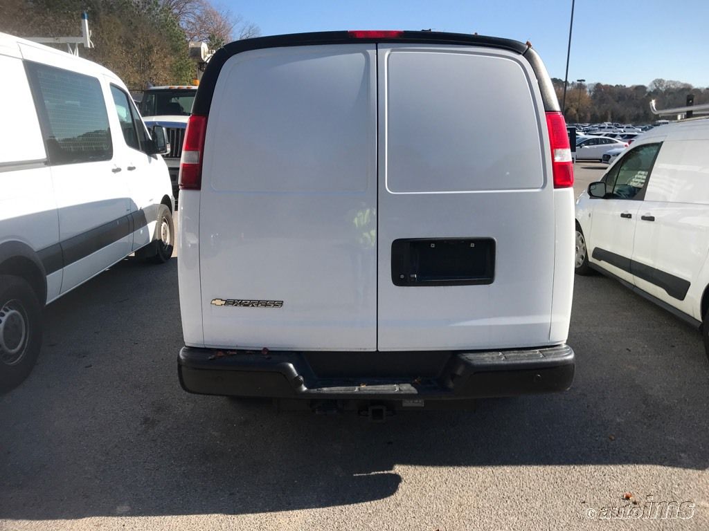 2017 Chevrolet Express Cargo Van Unknown vin: 1GCWGAFF9H1338753