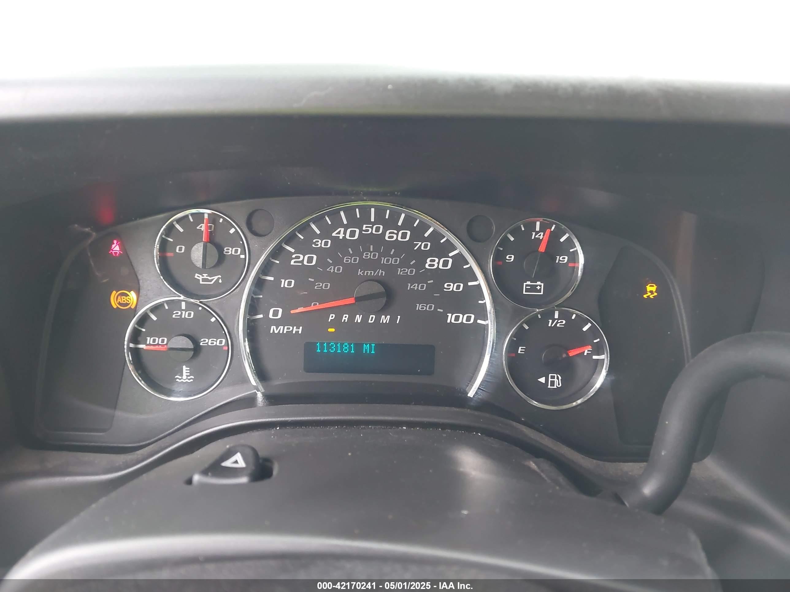 2018 Chevrolet Express 2500 Work Van White vin: 1GCWGAFG0J1908847