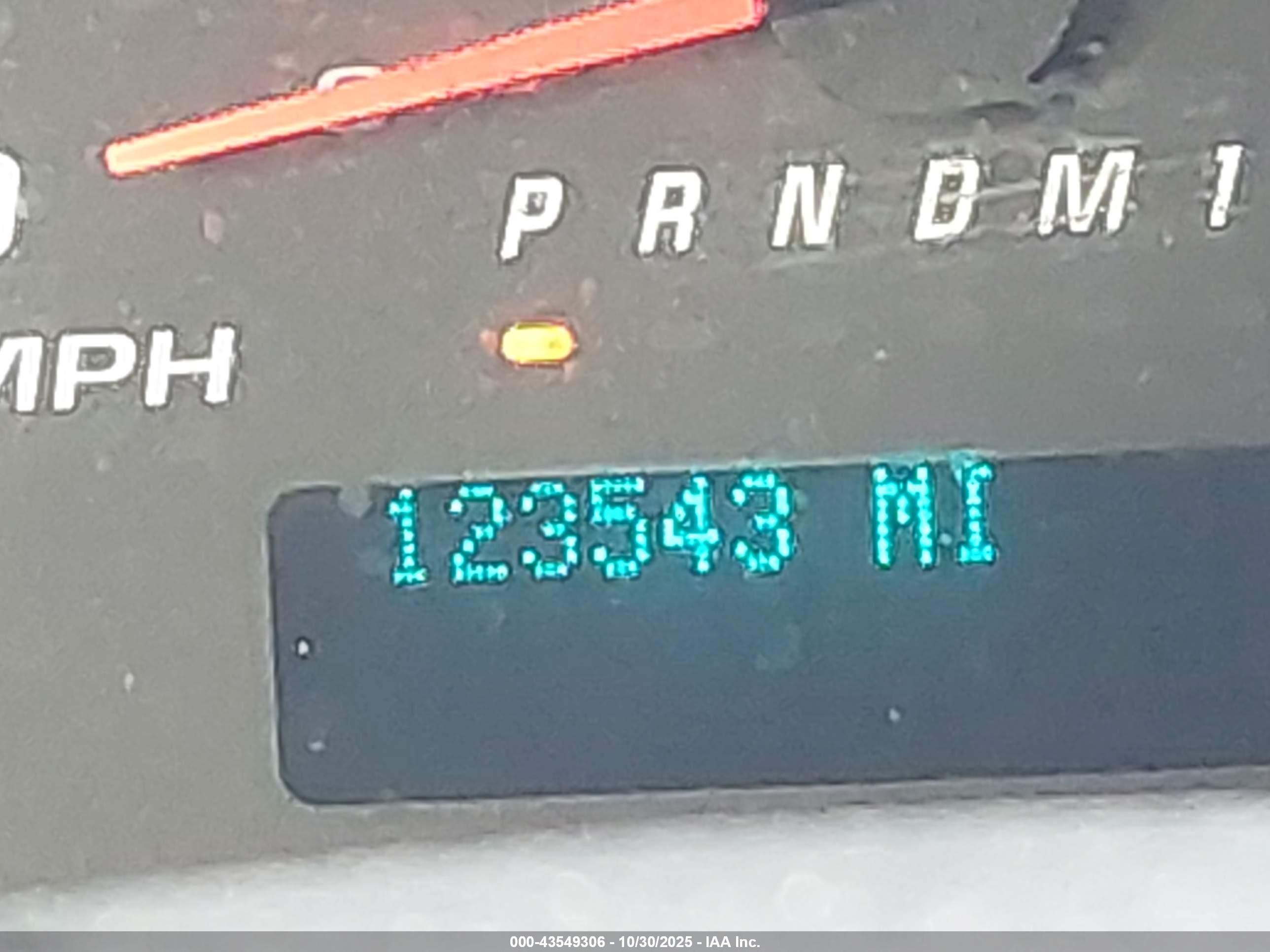 2018 Chevrolet Express 2500 Work Van White vin: 1GCWGAFP0J1335951