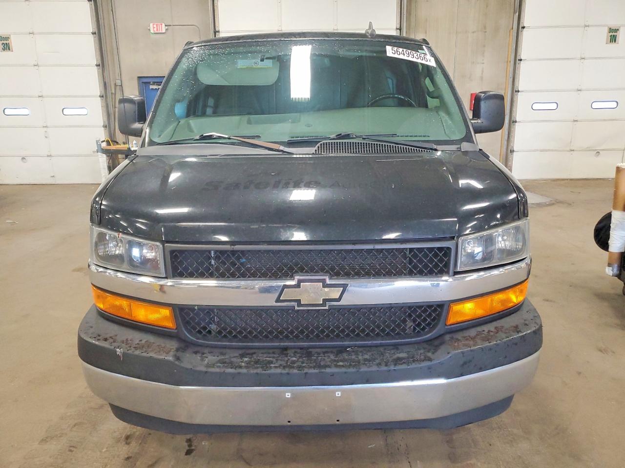 2018 Chevrolet Express G2500 Black vin: 1GCWGAFP7J1186065