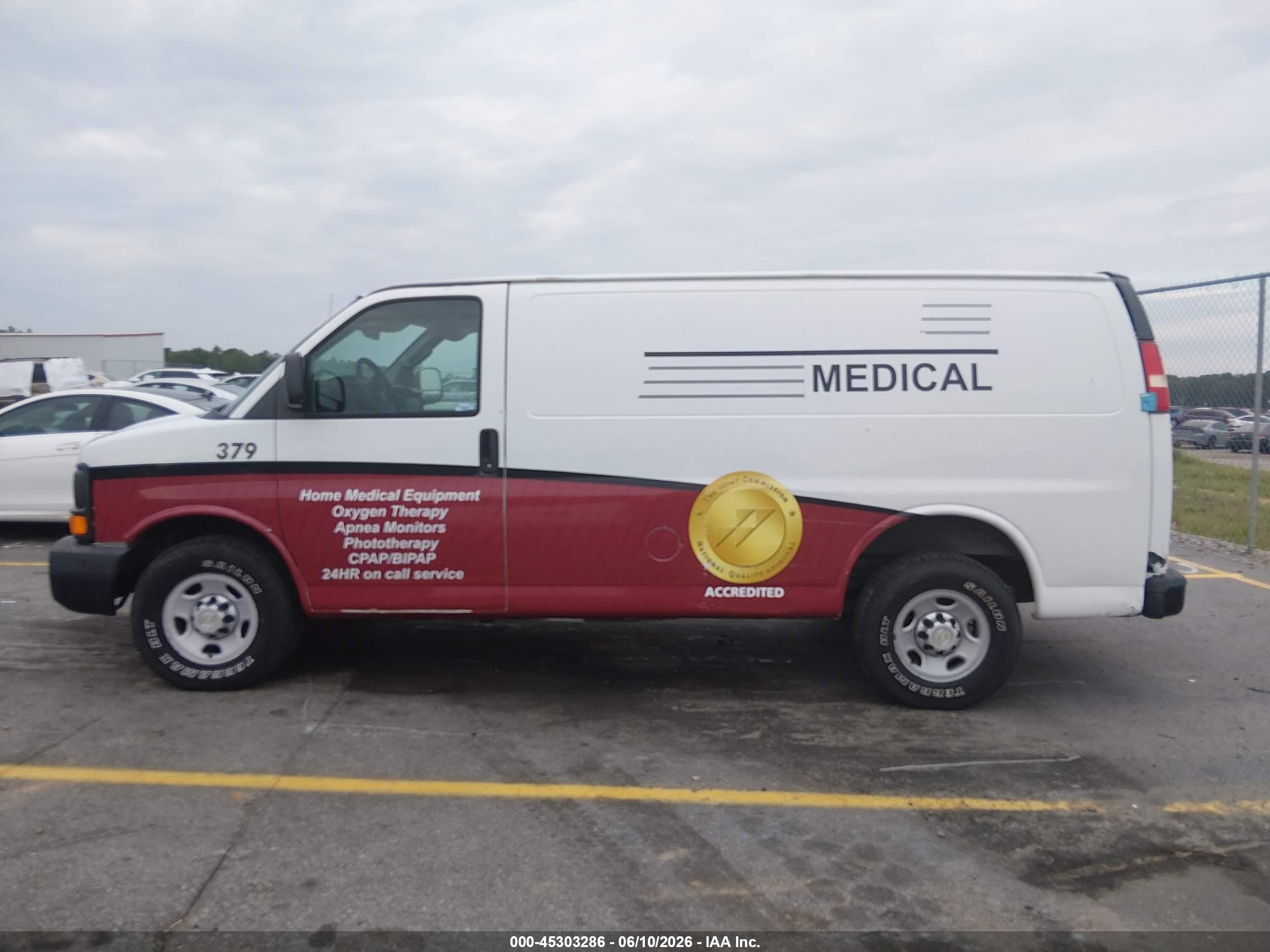 2013 Chevrolet Express 2500 Work Van White vin: 1GCWGFBA2D1112622