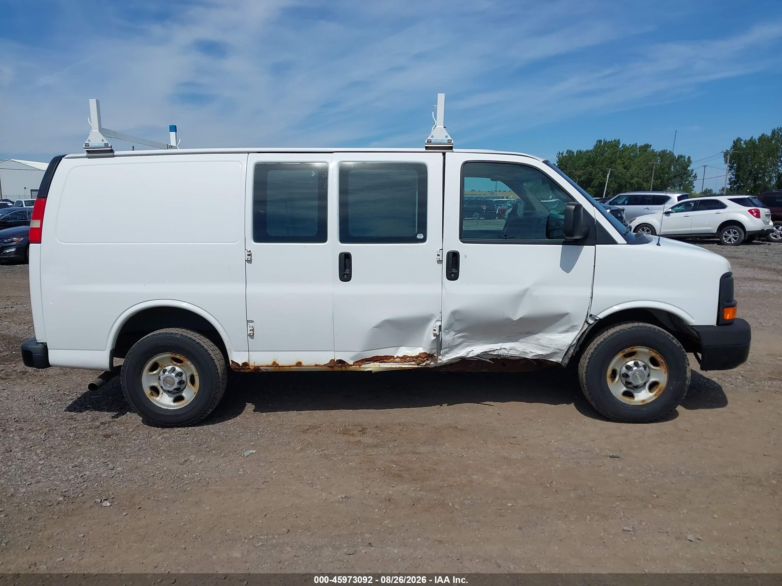 2014 Chevrolet Express 2500 Work Van White vin: 1GCWGFBA2E1135996