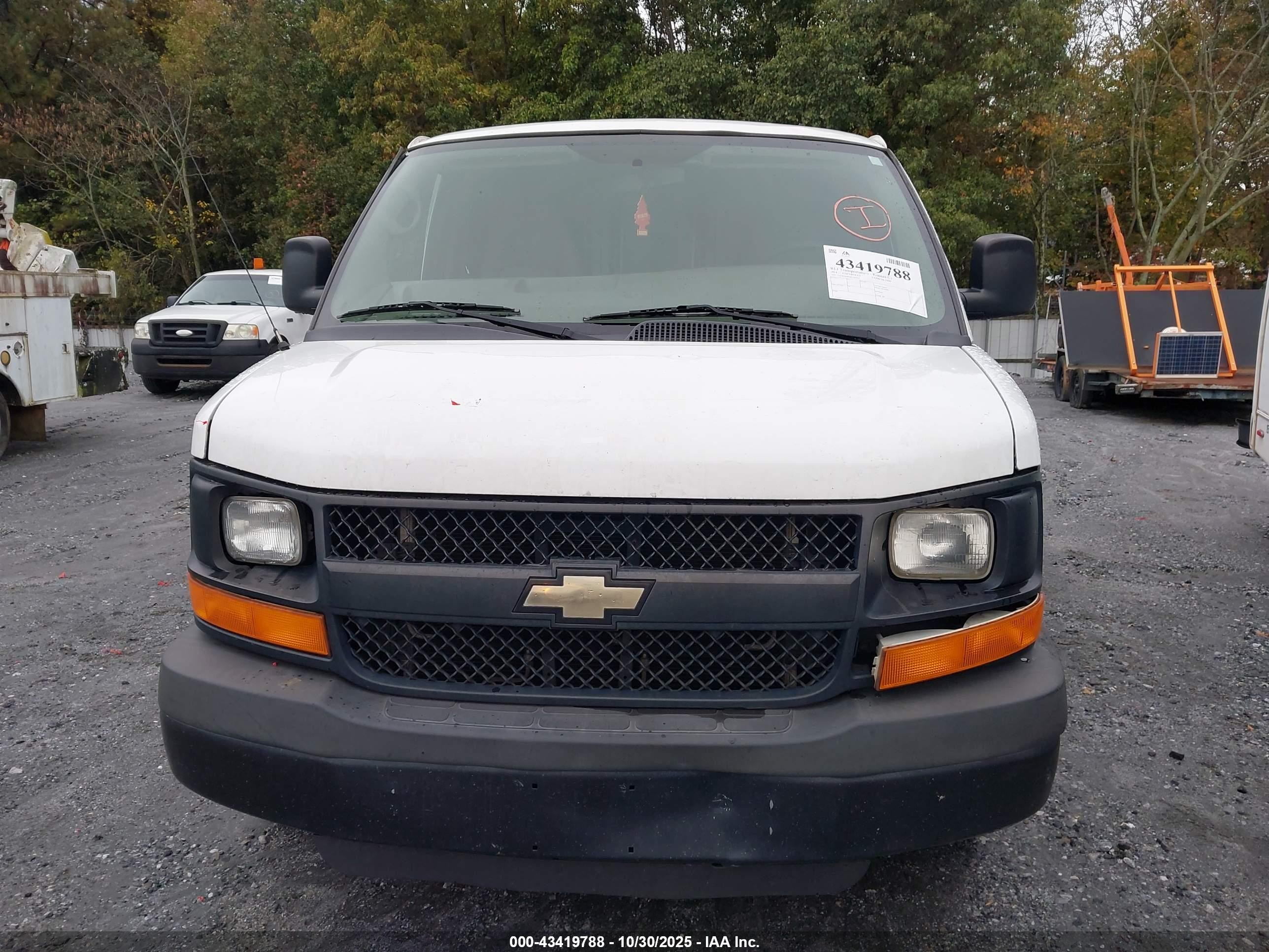 2014 Chevrolet Express 2500 Work Van White vin: 1GCWGFBA2E1203617