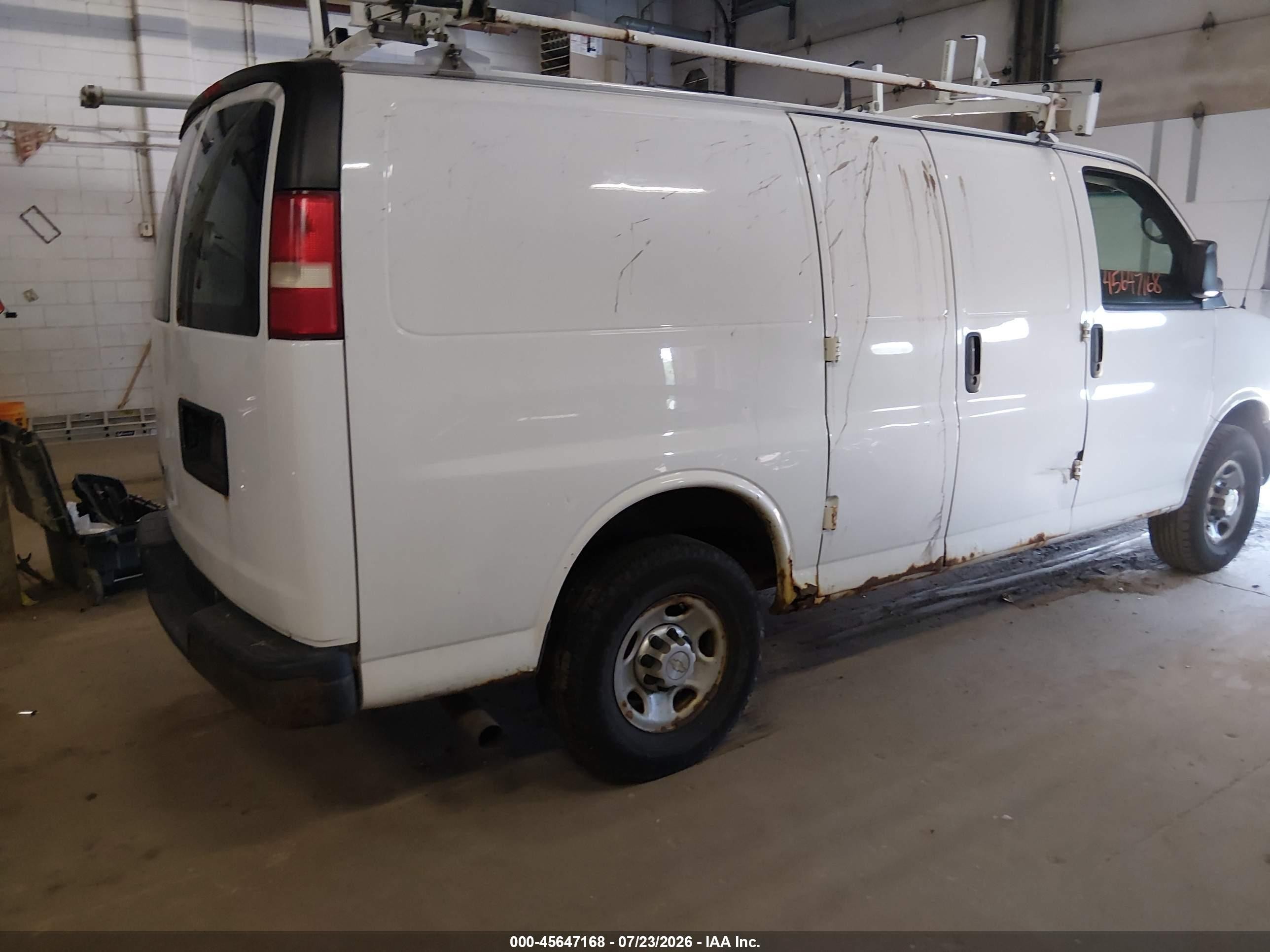 2013 Chevrolet Express 2500 Work Van White vin: 1GCWGFBA3D1186969